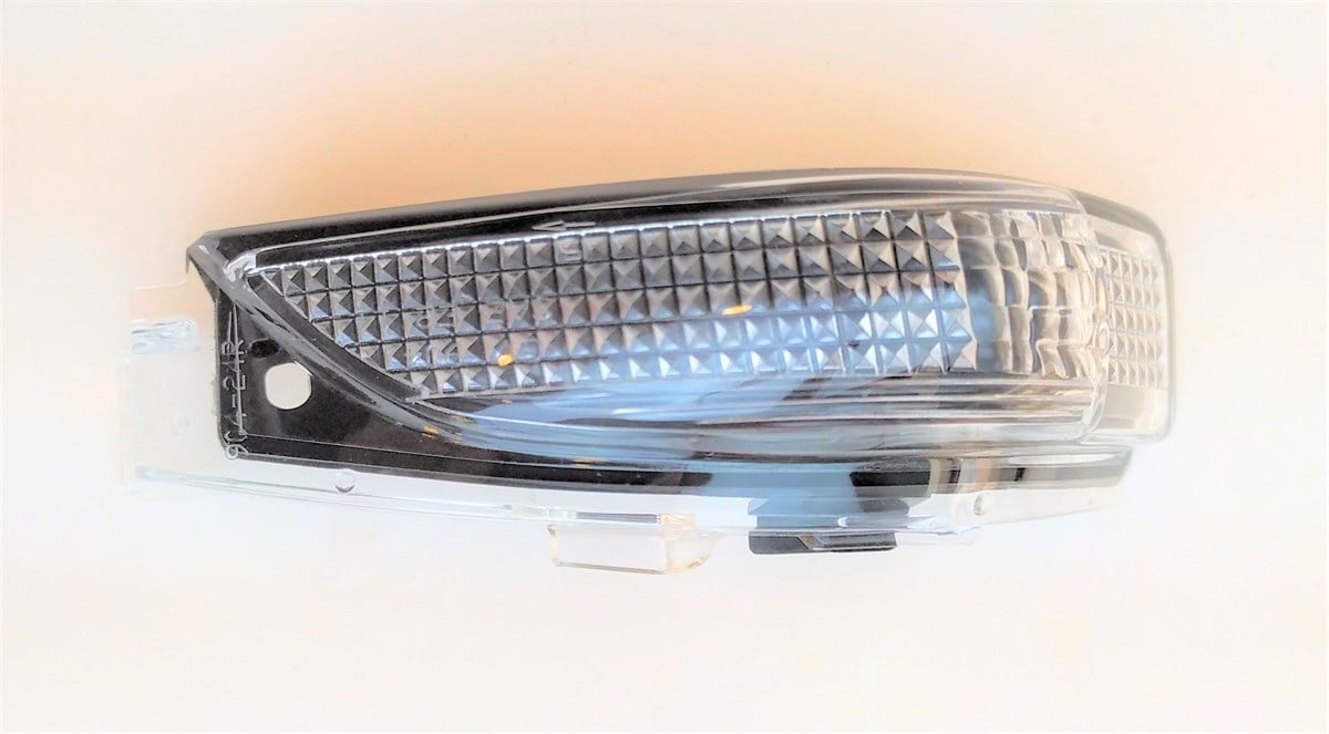 Sinyal Toyota C-HR 2016-Sağ