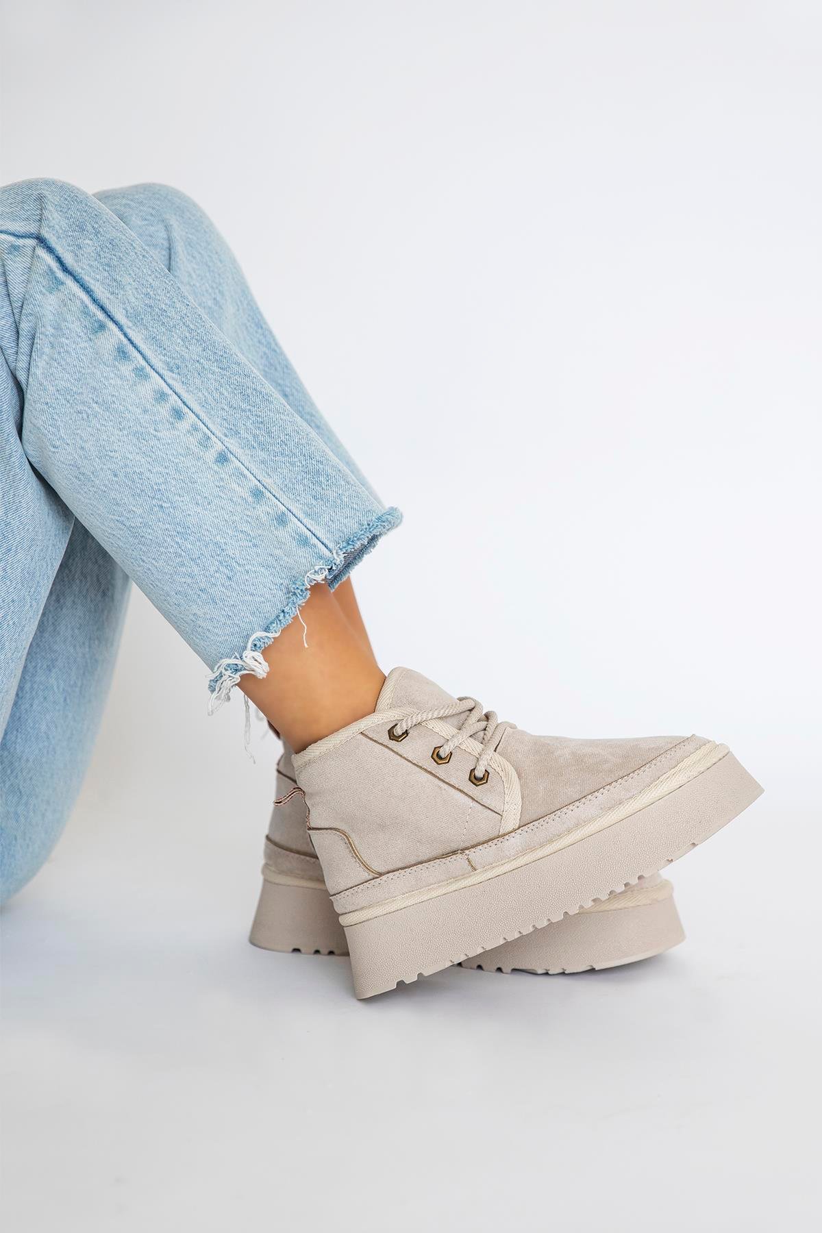 Ansel  Kadın  İçi Tüylü Kalın Taban  Süet  Bot Bej