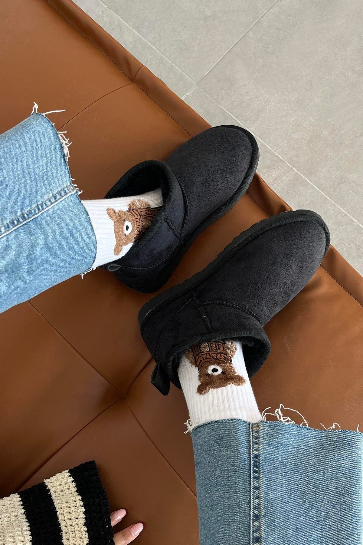 Asia Kadın  İçi Tüylü Kalın Taban  Süet Yarım  Bot Siyah