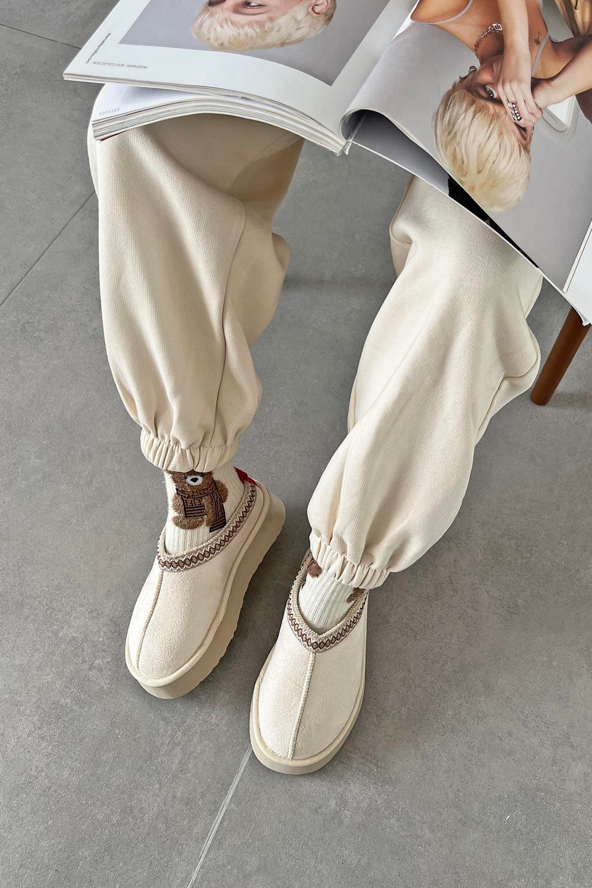 Belis Kadın Düz Taban Ev Terliği Bej