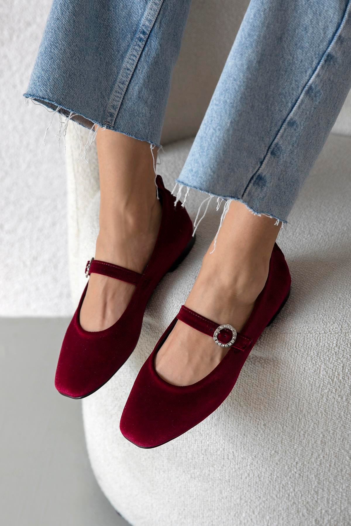 Berny  Kadın  Kemer  Detay  Kadife  Babet Bordo