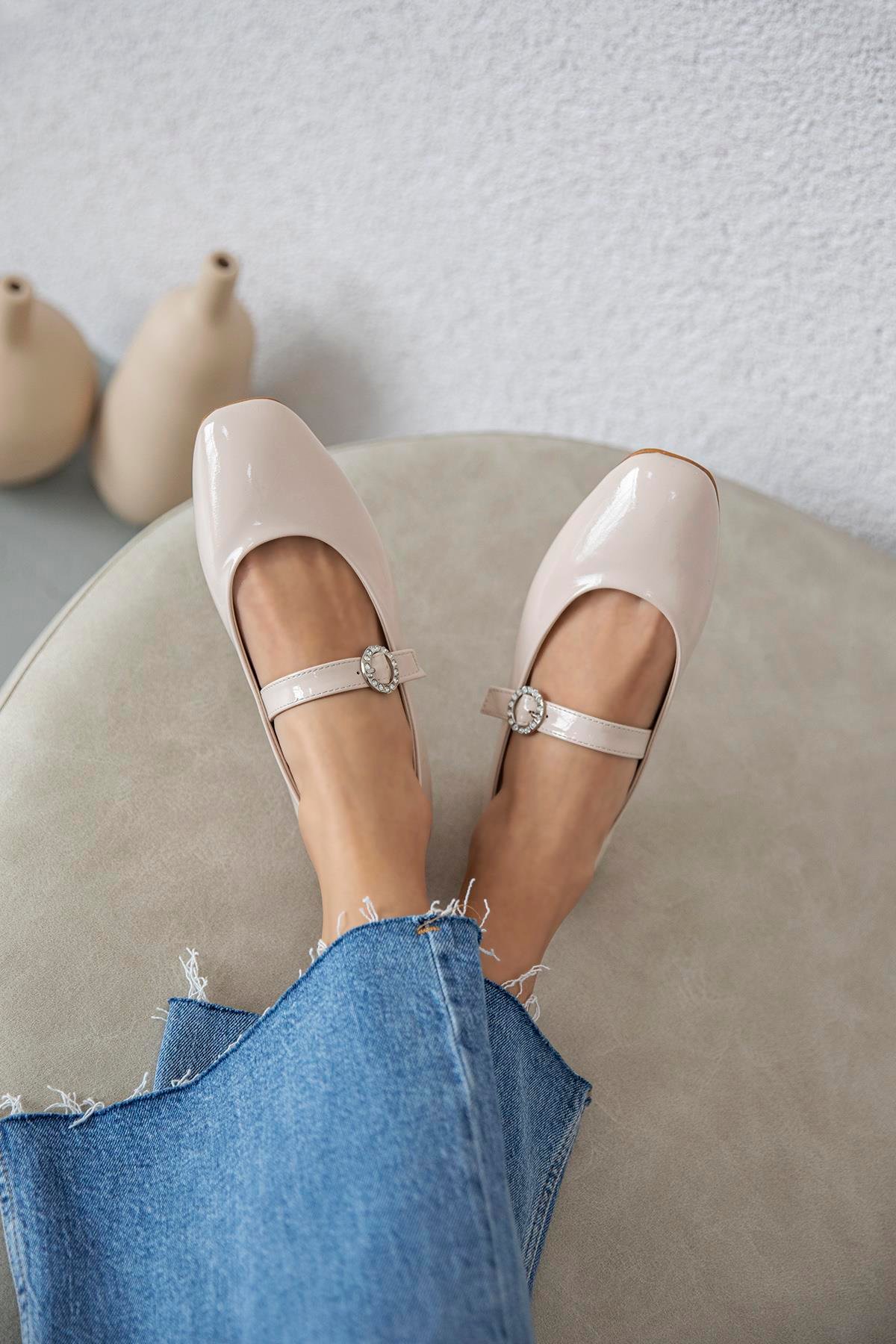 Berny  Kadın  Kemer  Detay  Rugan  Babet Bej