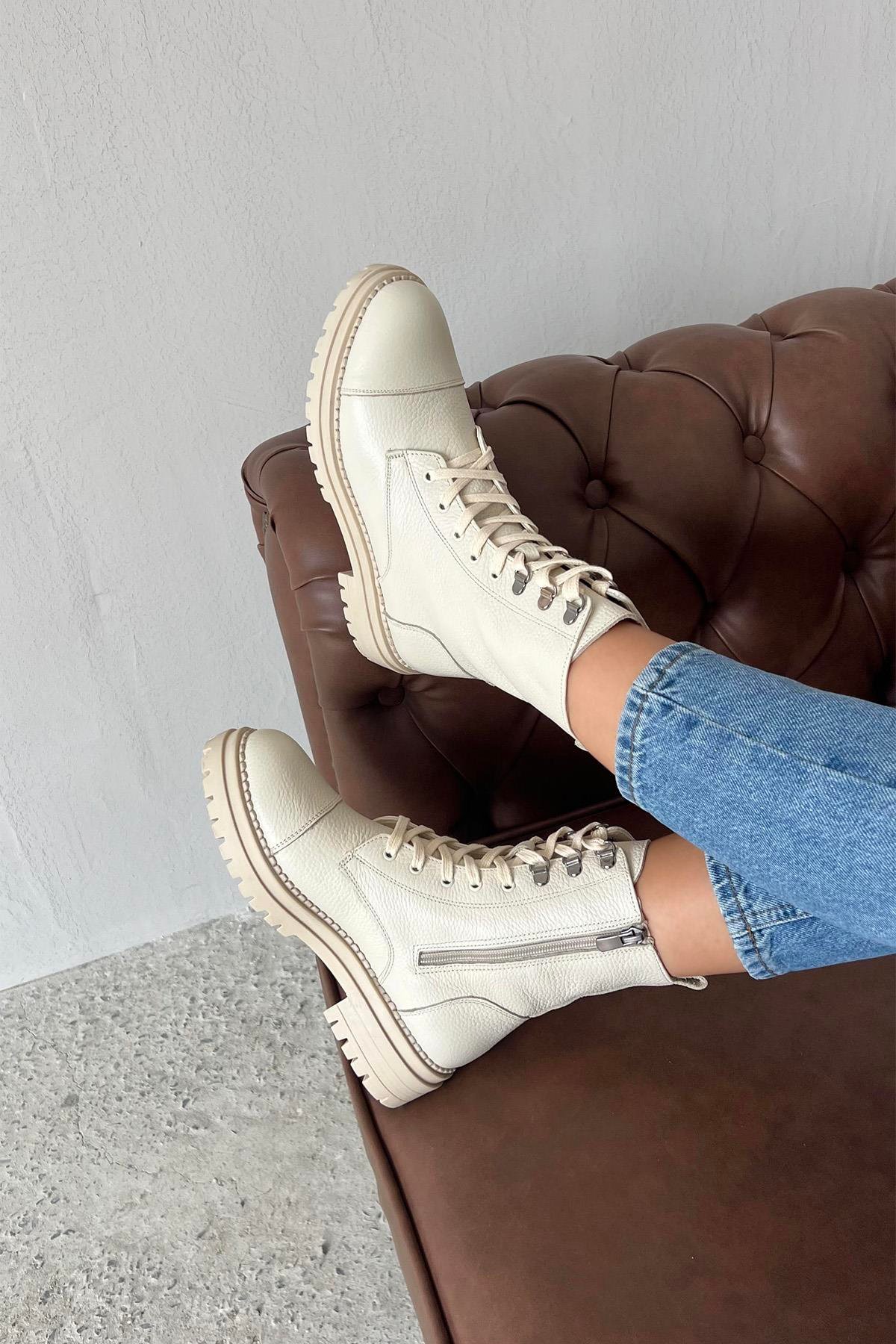 Boyd  Kadın Hakiki  Deri Postal  Bot Bej