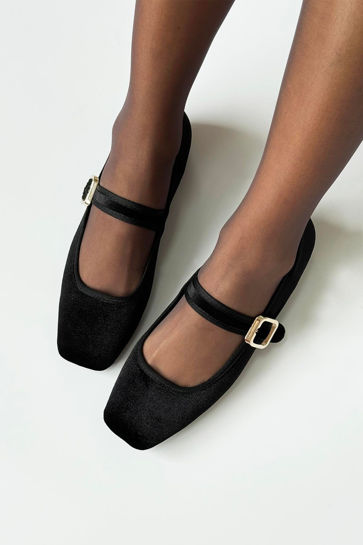 Carlisa Kadın  Kemer  Detay  Kadife   Babet Siyah