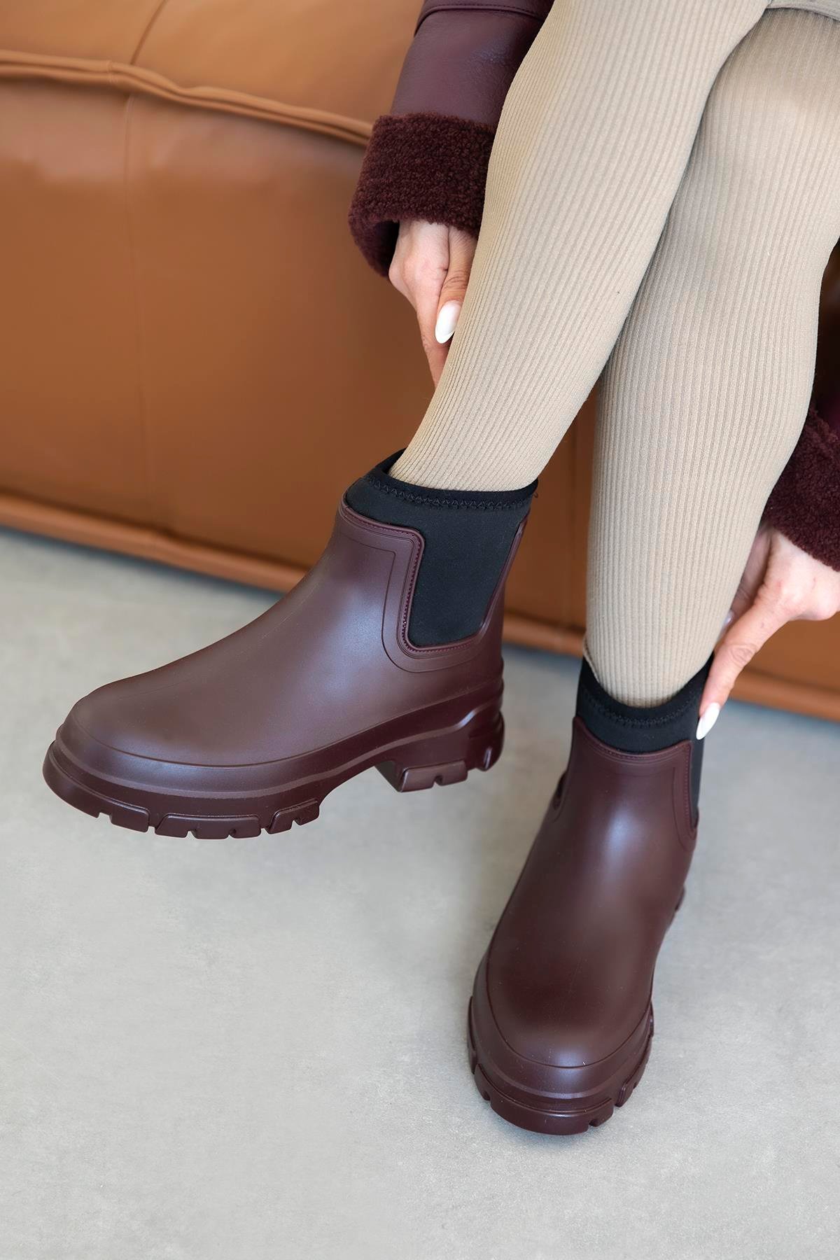 Carmen  Plastik Su Geçirmez  Kadın Bot Bordo