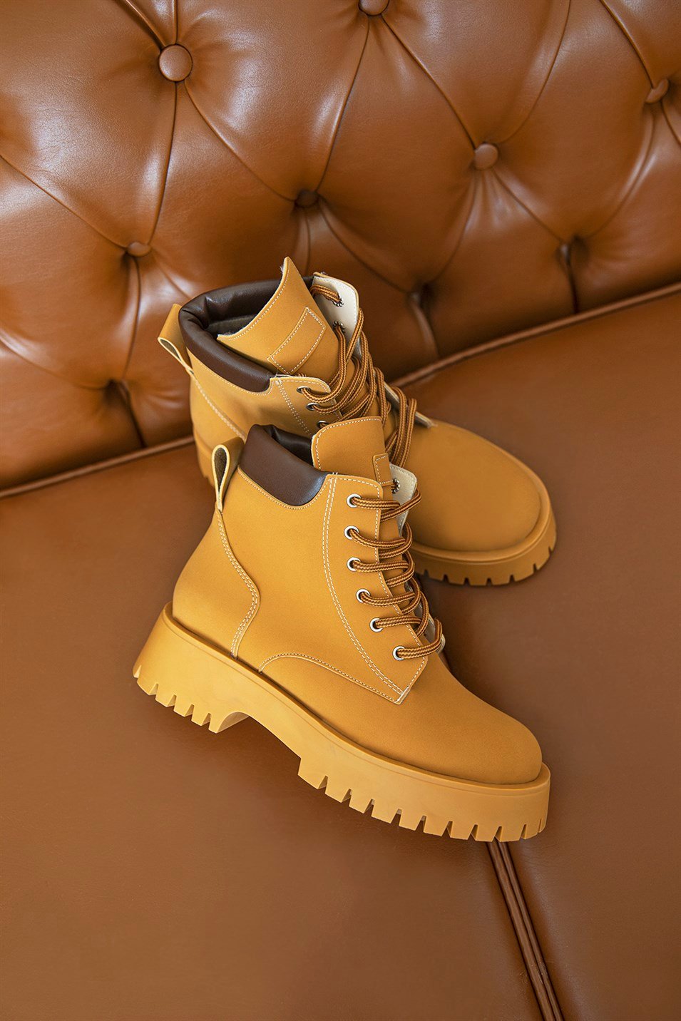 Danial Kadın  Spor  Nubuk Postal  Bot Hardal