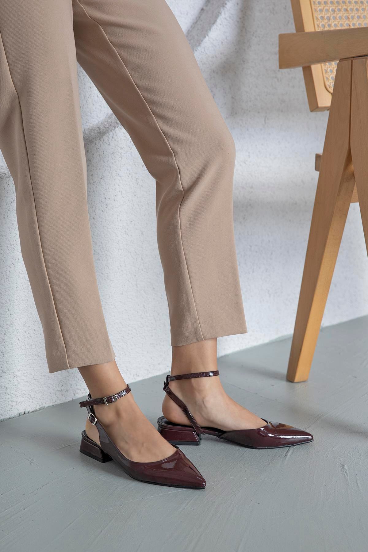 Edel  Kadın  Topuklu  Rugan  Ayakkabı Bordo