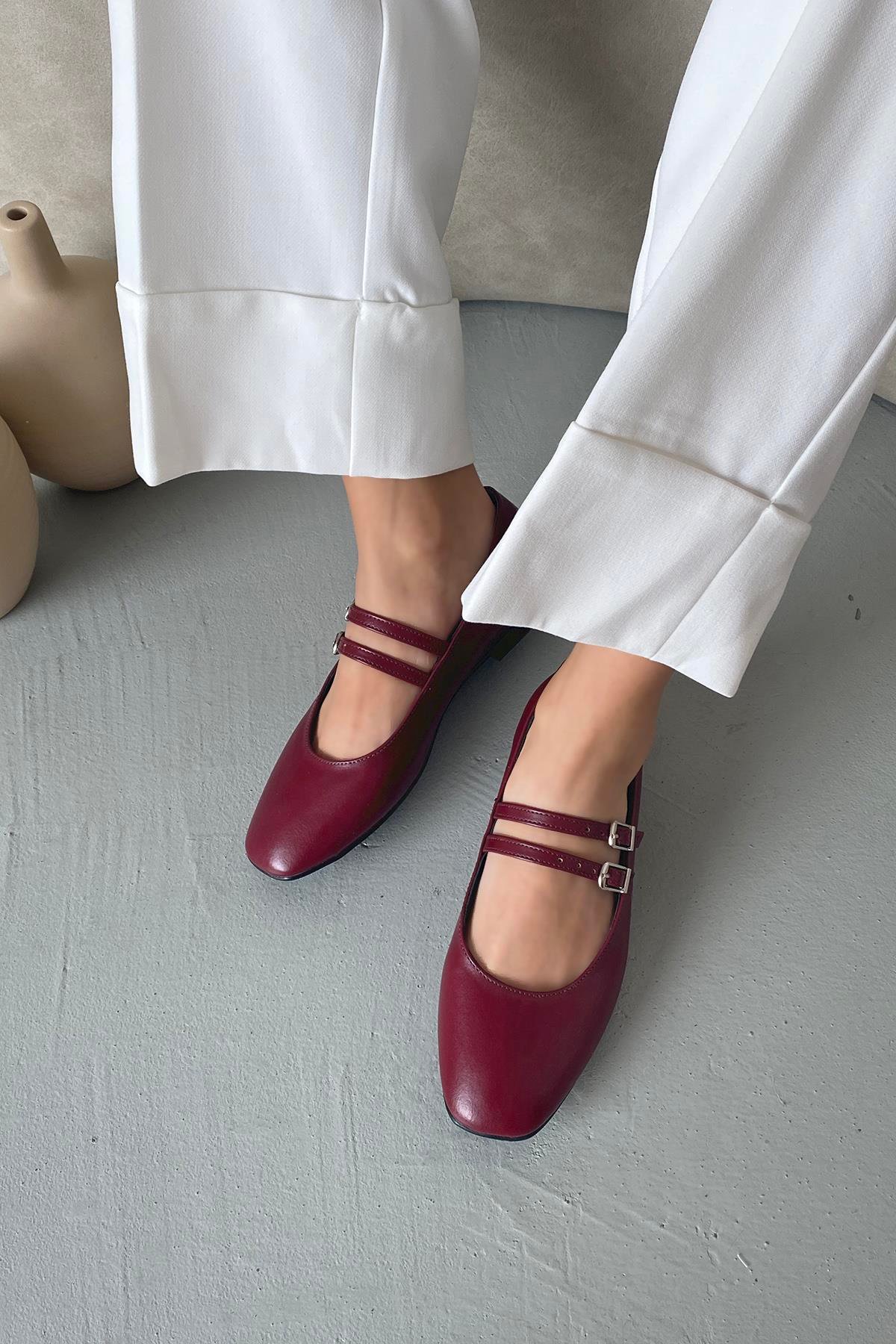 Elvira   Kadın  Kemer  Detay  Deri  Babet Bordo