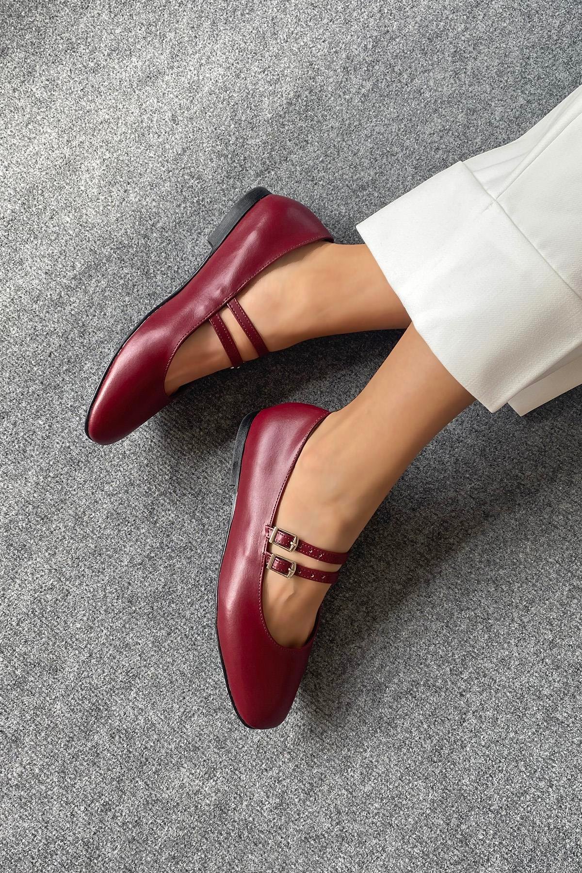 Elvira   Kadın  Kemer  Detay  Deri  Babet Bordo