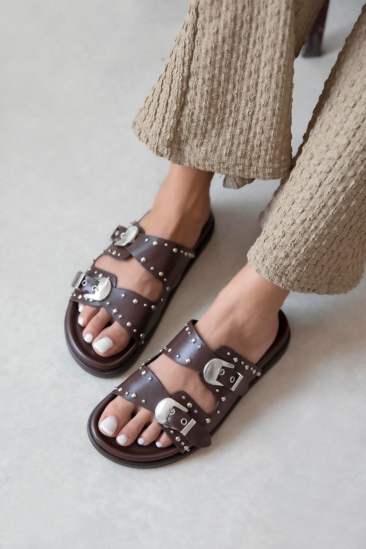 Gavi Kadın Drop Detay Günlük Konfor Deri Terlik Kahve