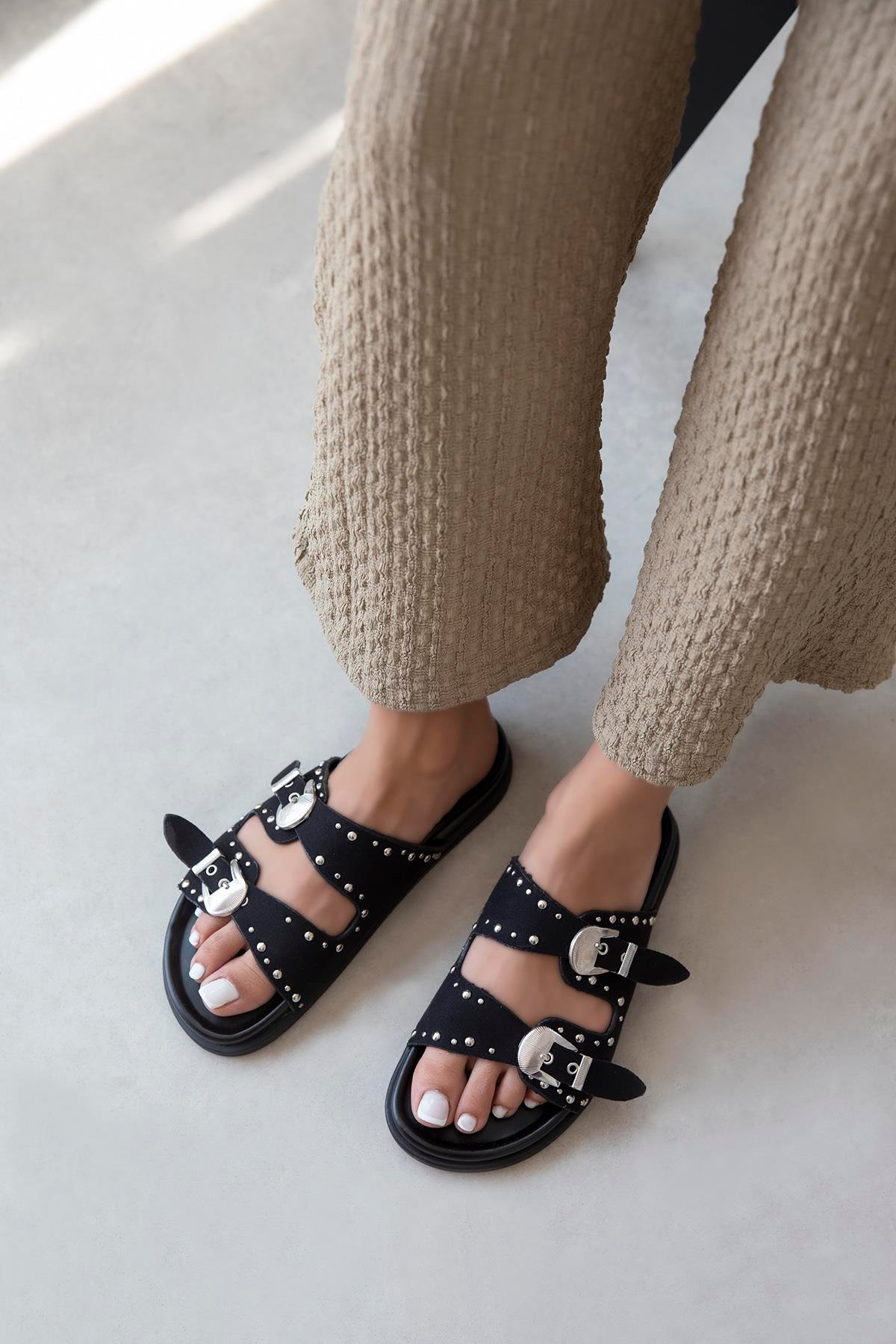 Gavi Kadın Drop Detay Günlük Konfor Süet Terlik Siyah