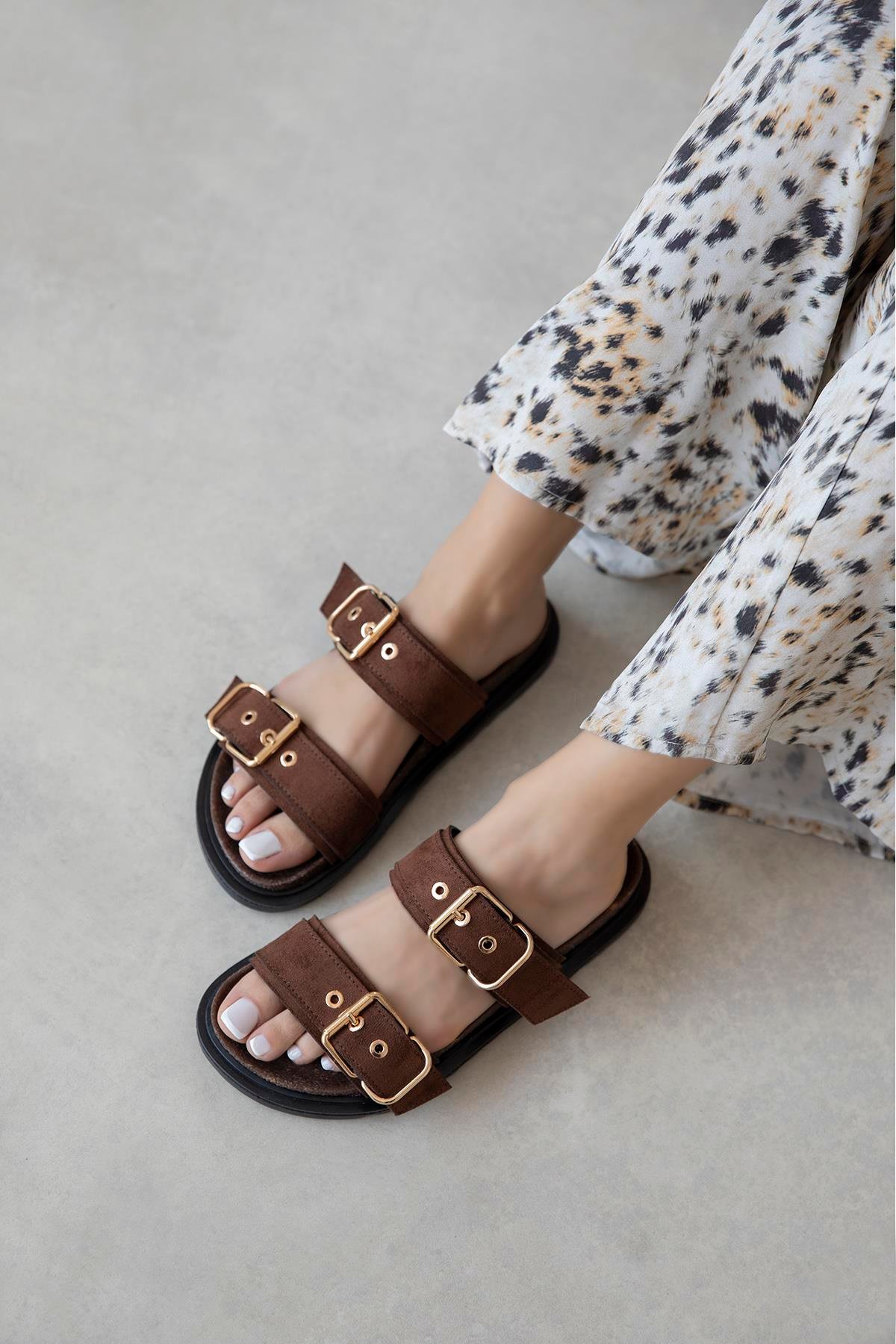 Gita Kadın Toka Detay Günlük Konfor Süet Terlik Kahve