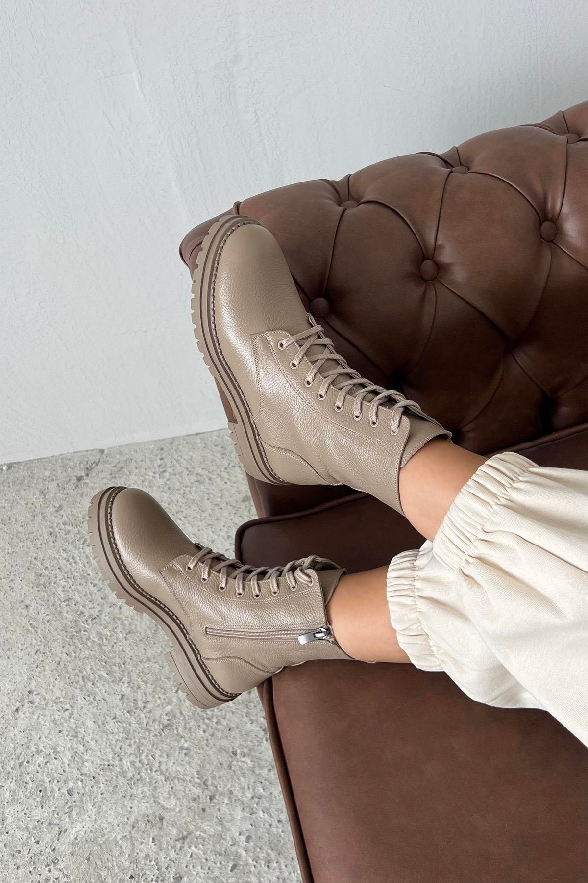 Happy Kadın Hakiki  Deri Postal  Bot Vizon