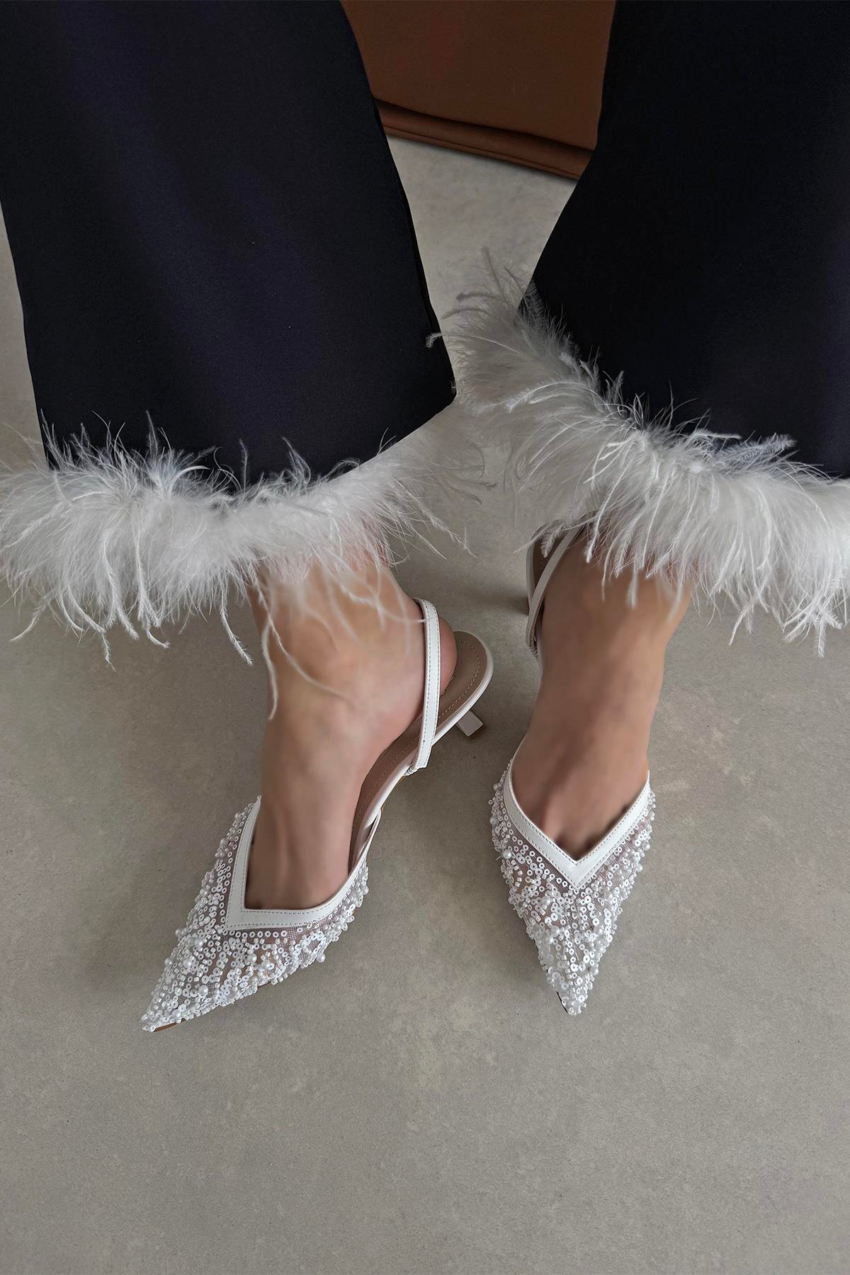 Harmony Kadın Pul Detay Topuklu  Ayakkabı Beyaz