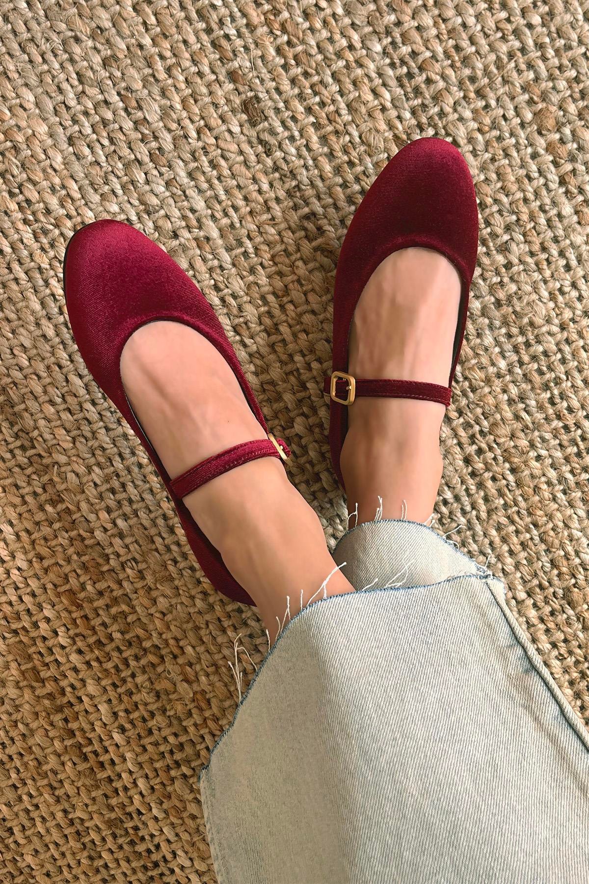 Hollie   Kadın  Kemer  Detay  Kadife  Babet Bordo