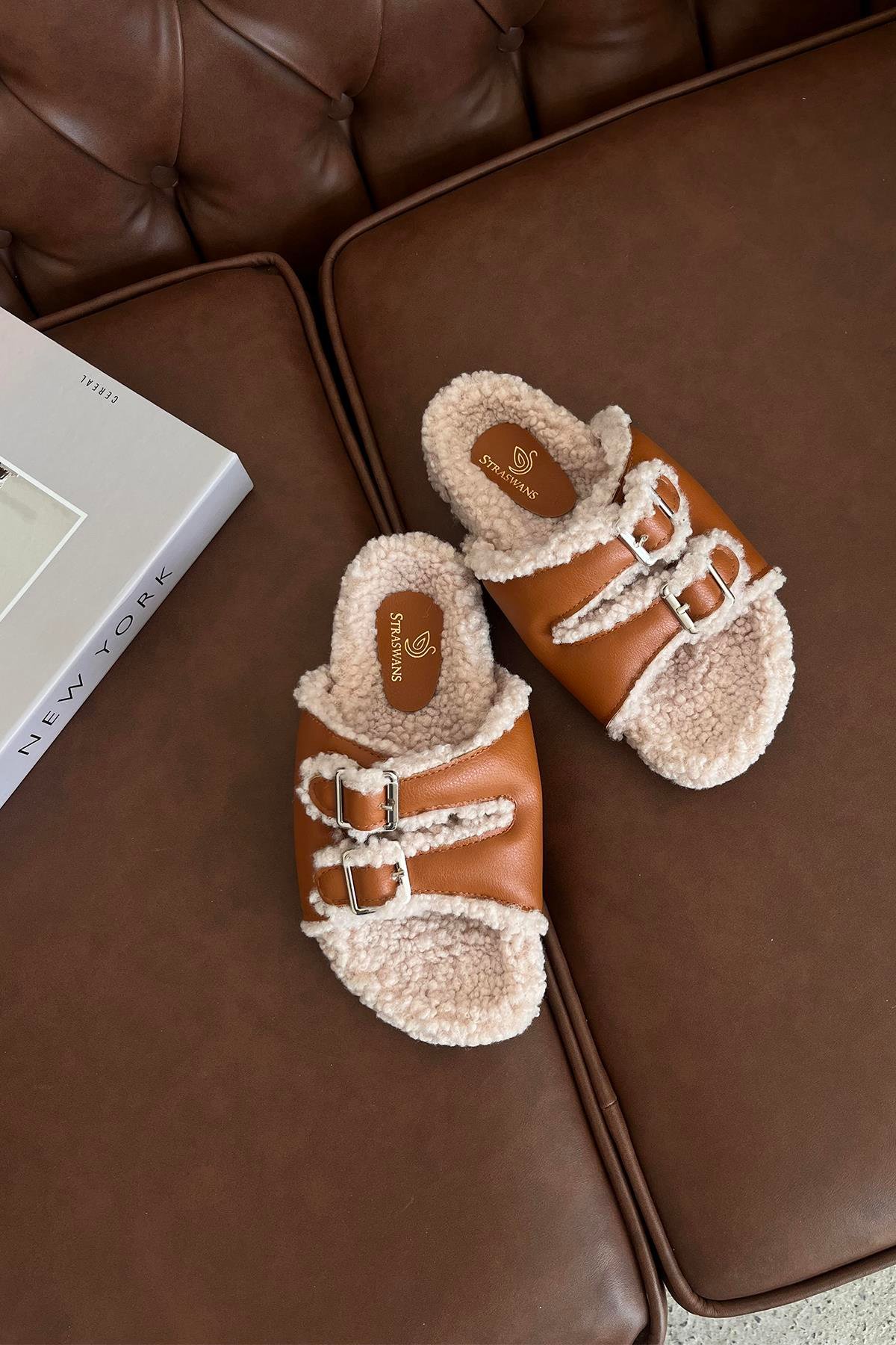 Jada  Kadın  Tüylü Düz Taban Terlik Taba