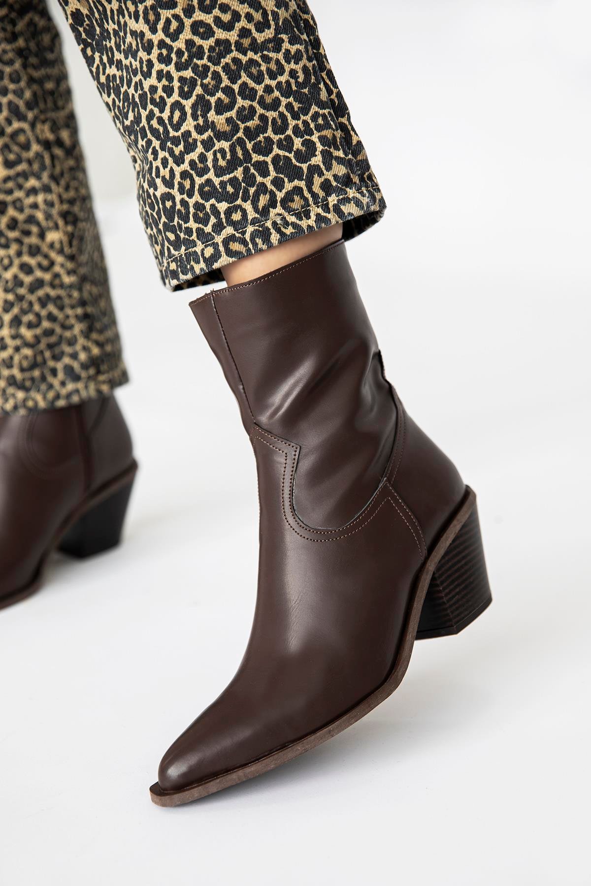 Jose  Kadın   Deri  Topuklu   Bot Kahve