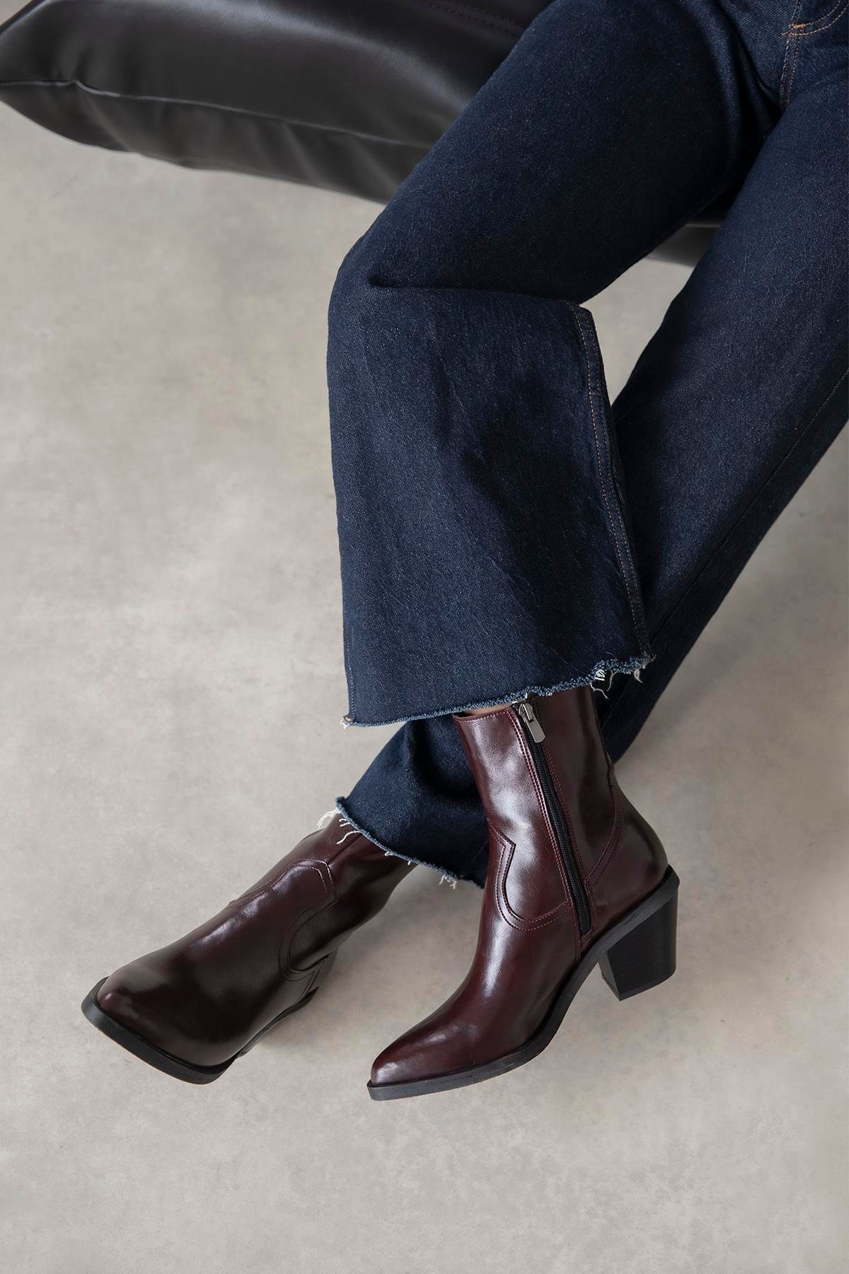 Jose Kadın Kırışık Deri Topuklu Bot Bordo