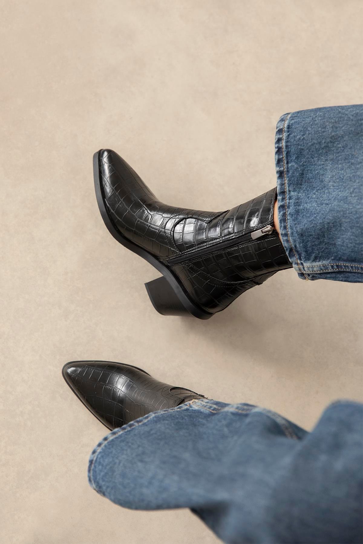 Jose  Kadın  Kroko Deri  Topuklu   Bot Siyah