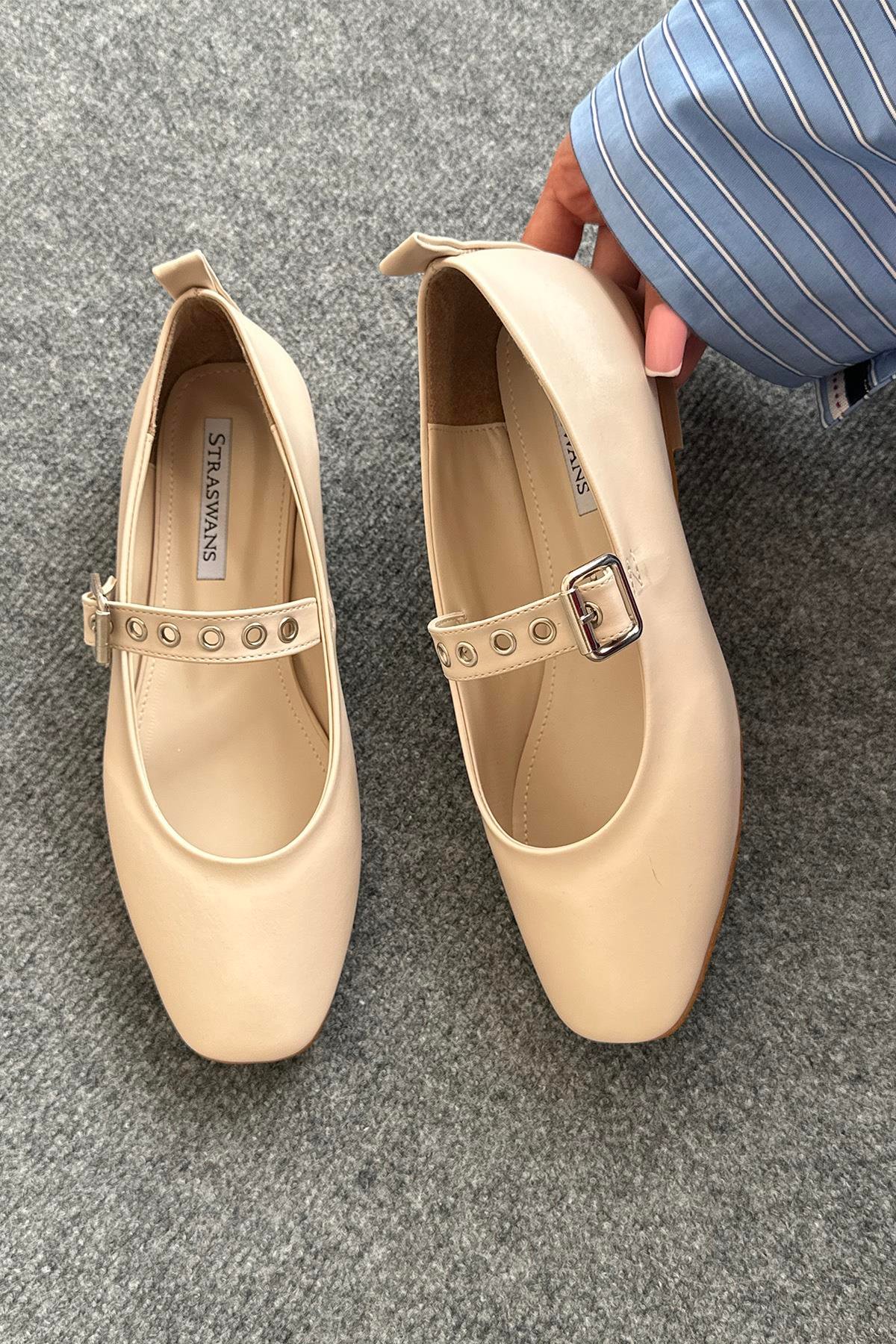 Jules  Kadın  Kemer  Detay  Deri  Babet Bej