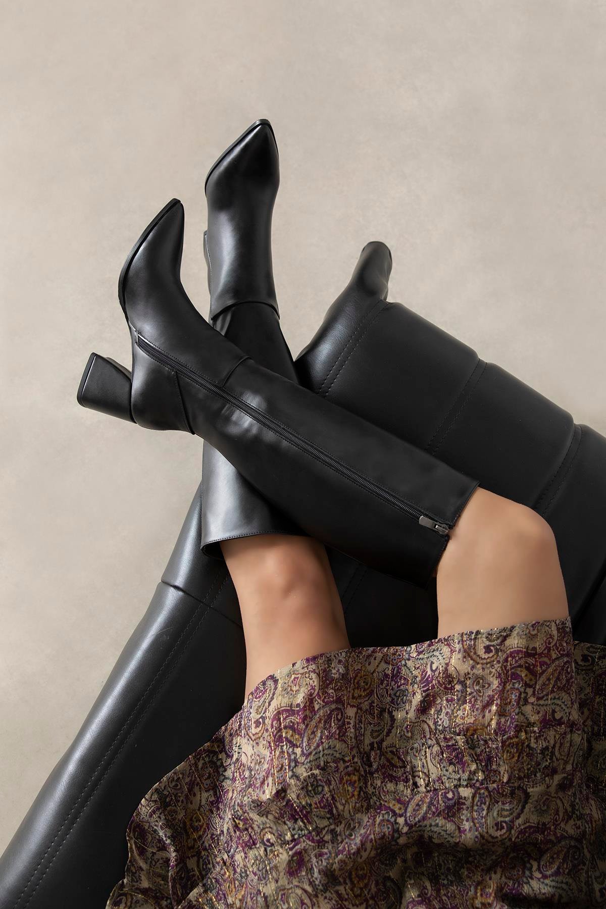 Kamilla Kadın  Deri Çizme Siyah