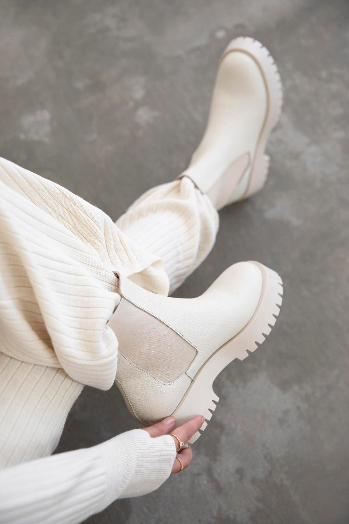 Kante  Kadın Lastik Detay  Hakiki  Deri Postal  Bot Bej