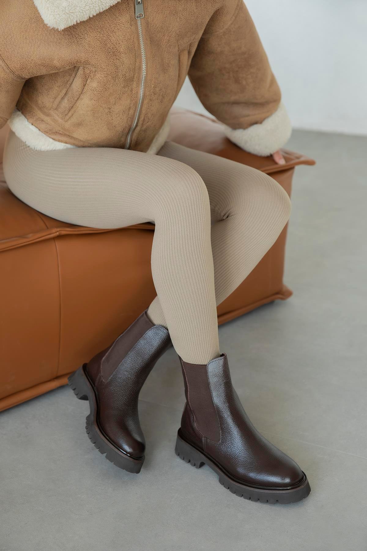 Matty Kadın Lastik Detay  Hakiki  Deri Postal  Bot Kahve