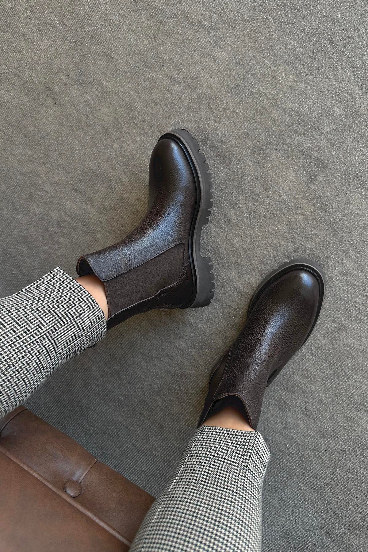 Matty Kadın Lastik Detay  Hakiki  Deri Postal  Bot Kahve