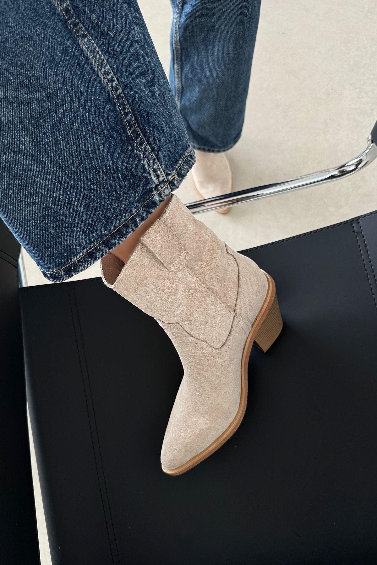 Maven Kadın Süet Topuklu Bot Bej