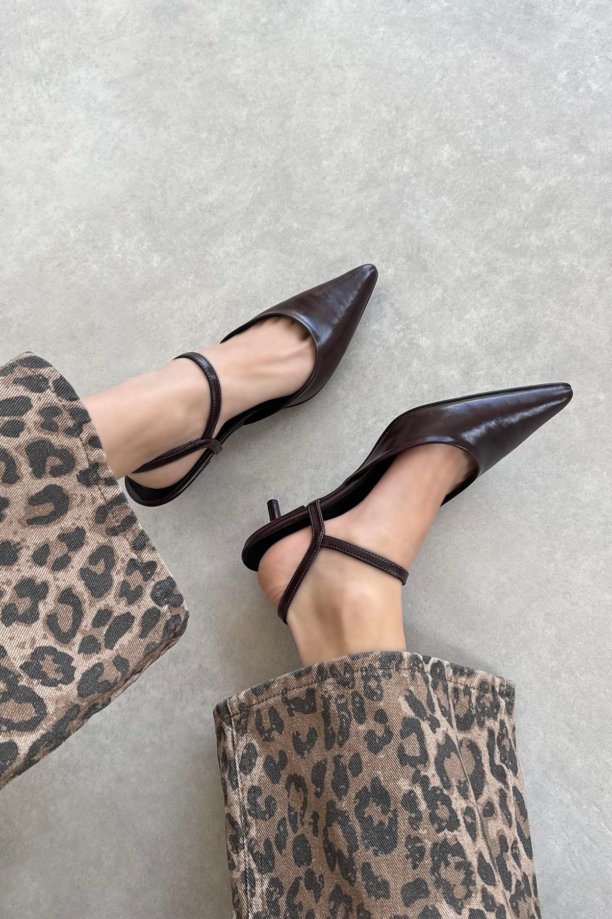 Melvin  Kadın Topuklu Kırışık Deri Ayakkabı Bordo