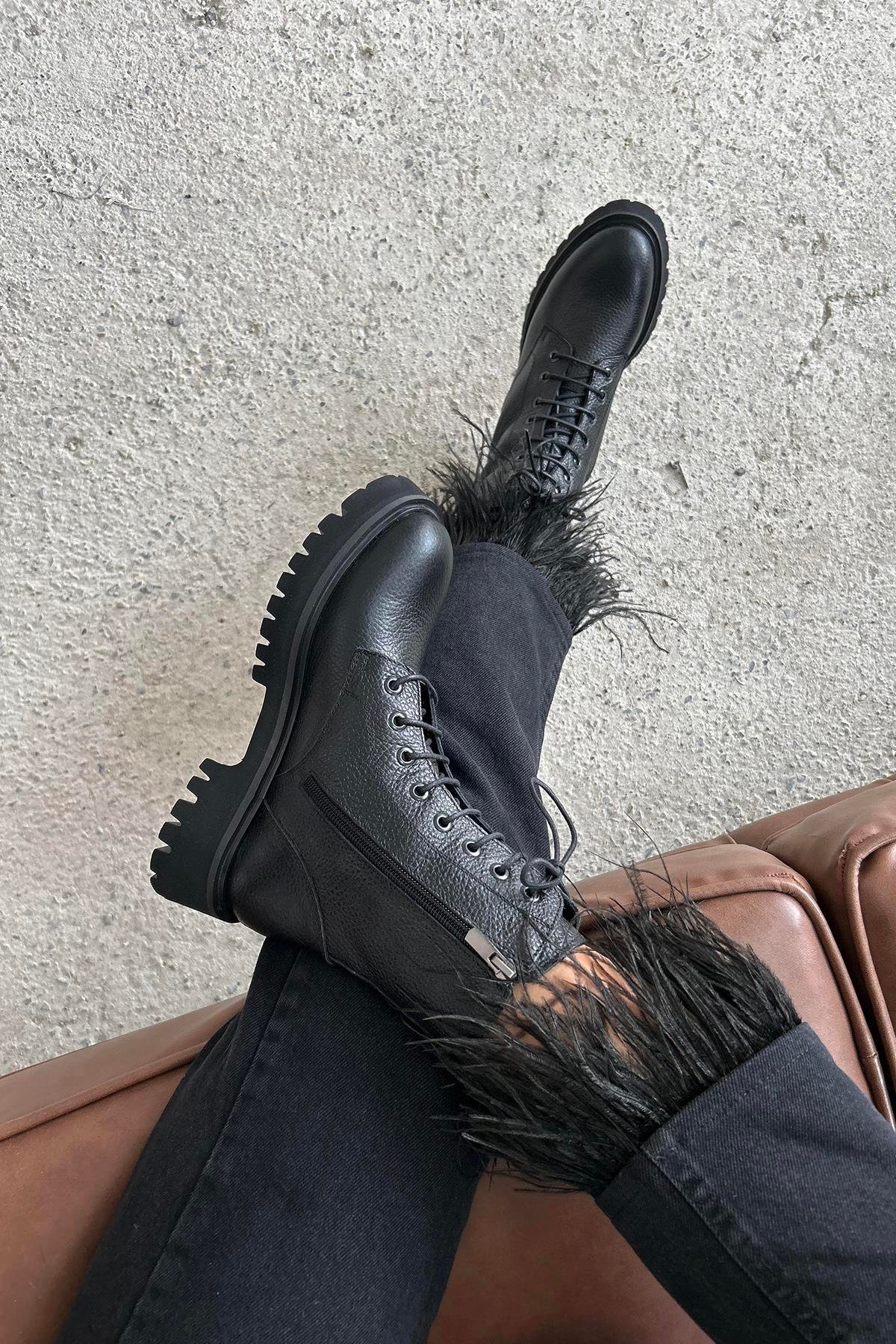 Milo Kadın Hakiki  Deri Postal  Bot Siyah