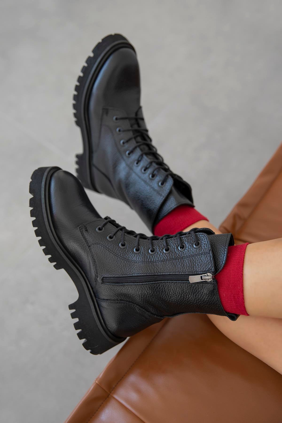 Milo Kadın Hakiki  Deri Postal  Bot Siyah