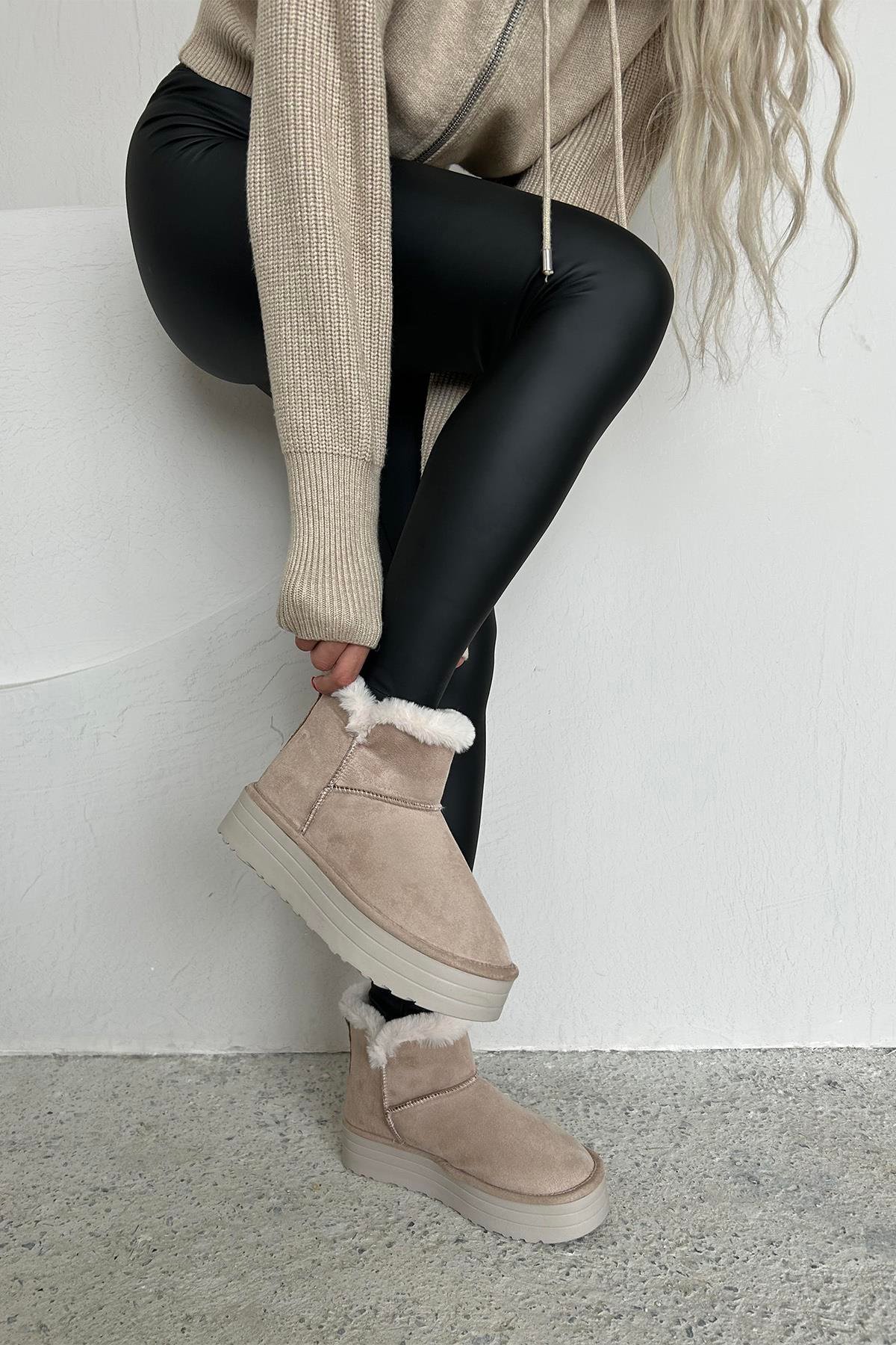Nova Kadın  İçi Kürk Detay   Süet Yarım  Bot Bej