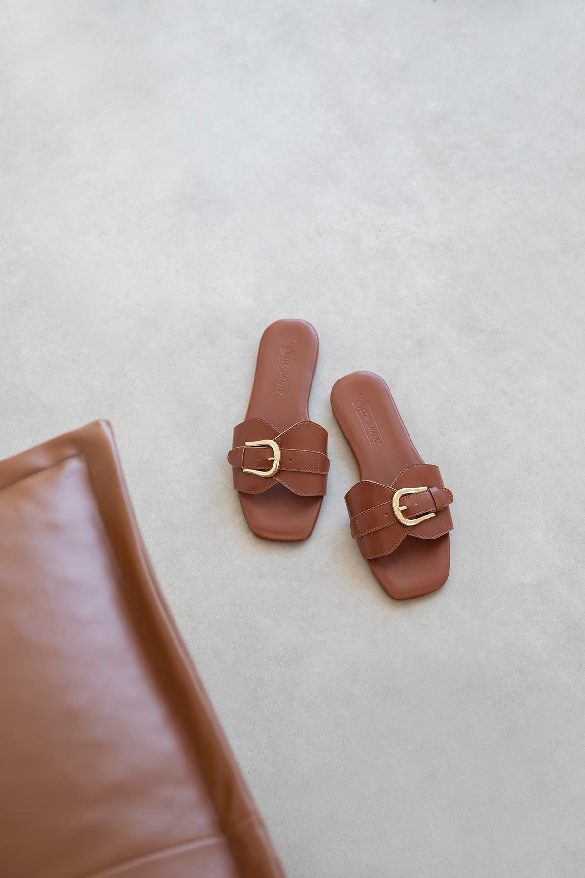 Pablo Kadın Günlük Deri Terlik Taba