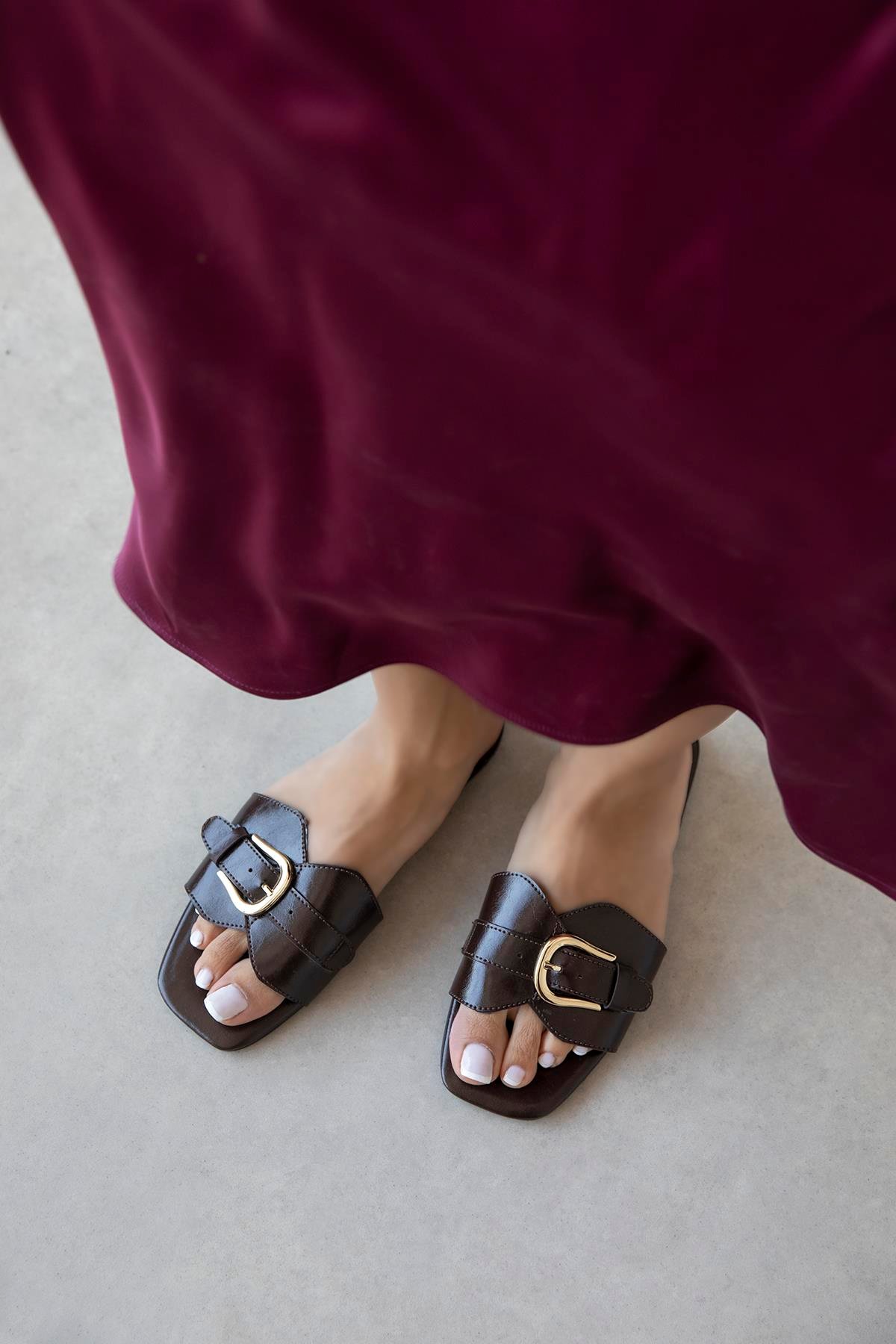 Pablo Kadın Günlük Kırışık Deri Terlik Kahve