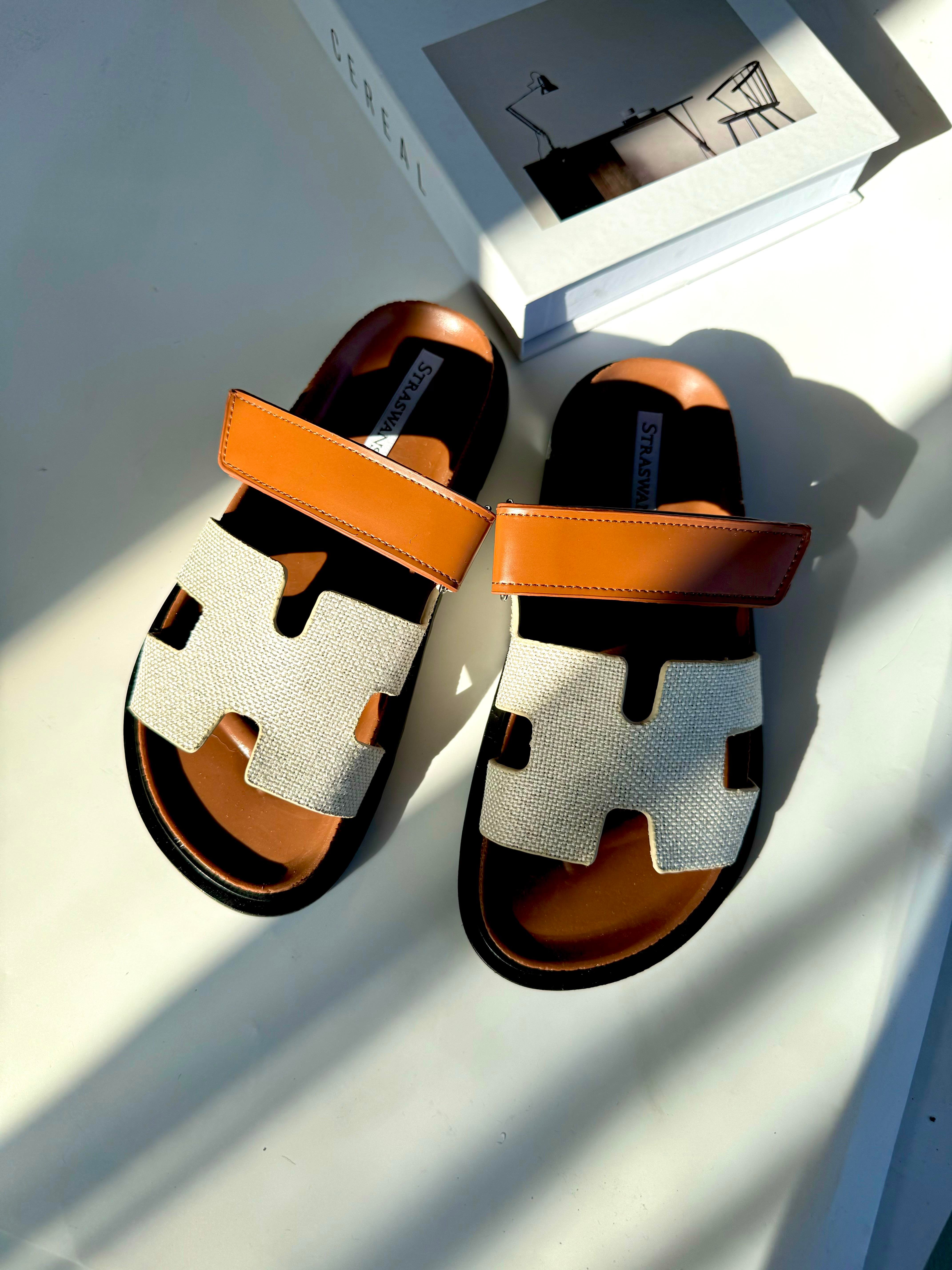 Palmeira  Kadın  Cırt  Bantlı  Deri  Terlik Bej-Hasır