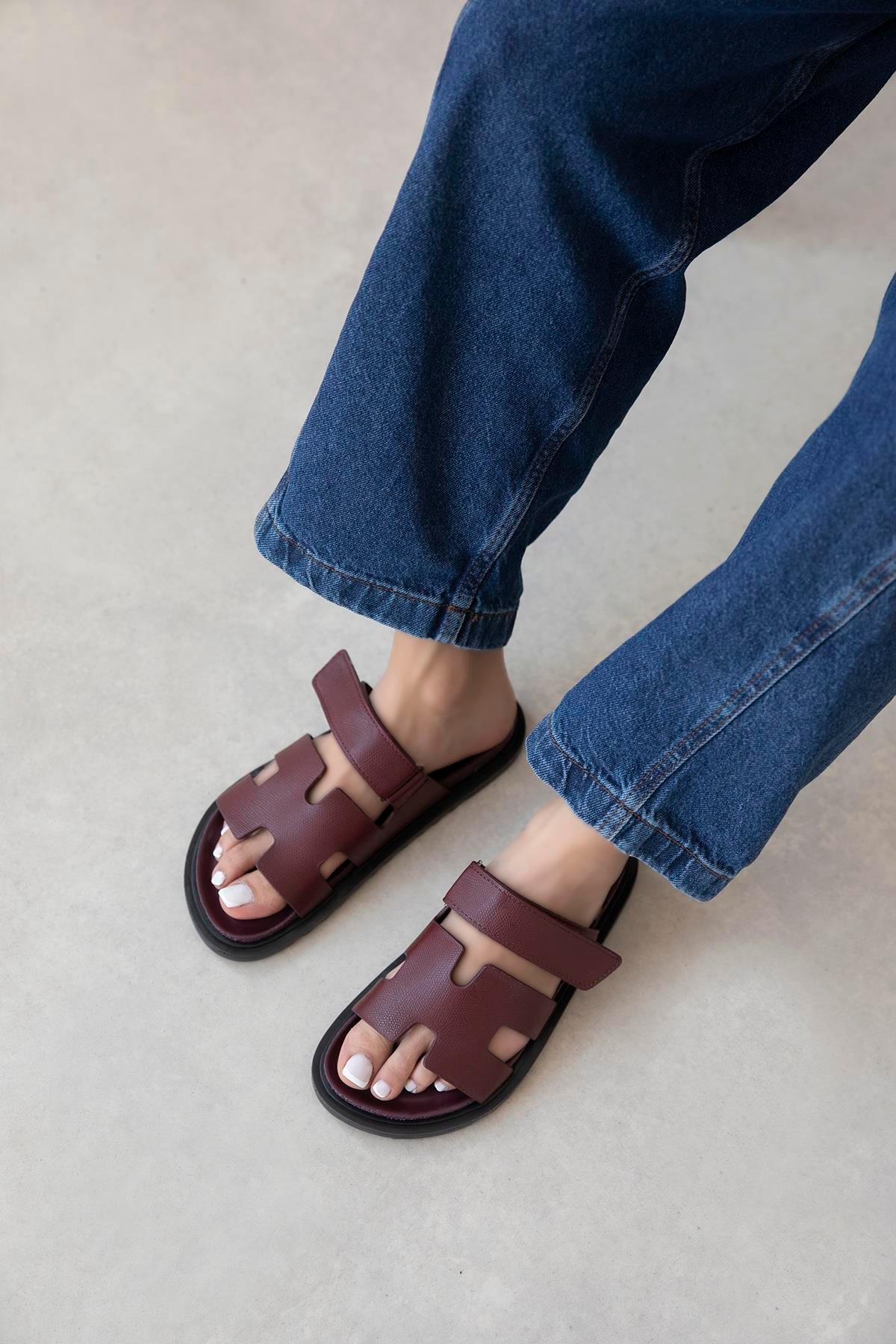 Pina Kadın  Cırt  Bantlı  Baskı  Deri  Terlik Bordo