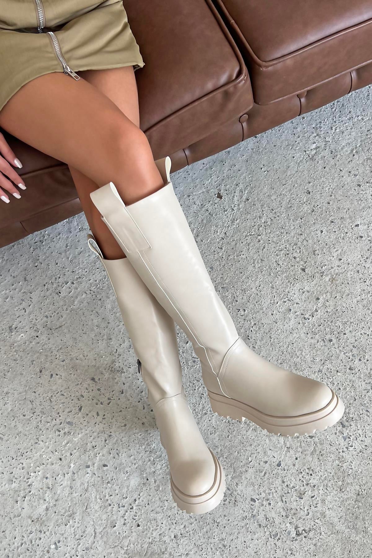 Romee  Kadın  Fermuar Detay Deri  Çizme Bej