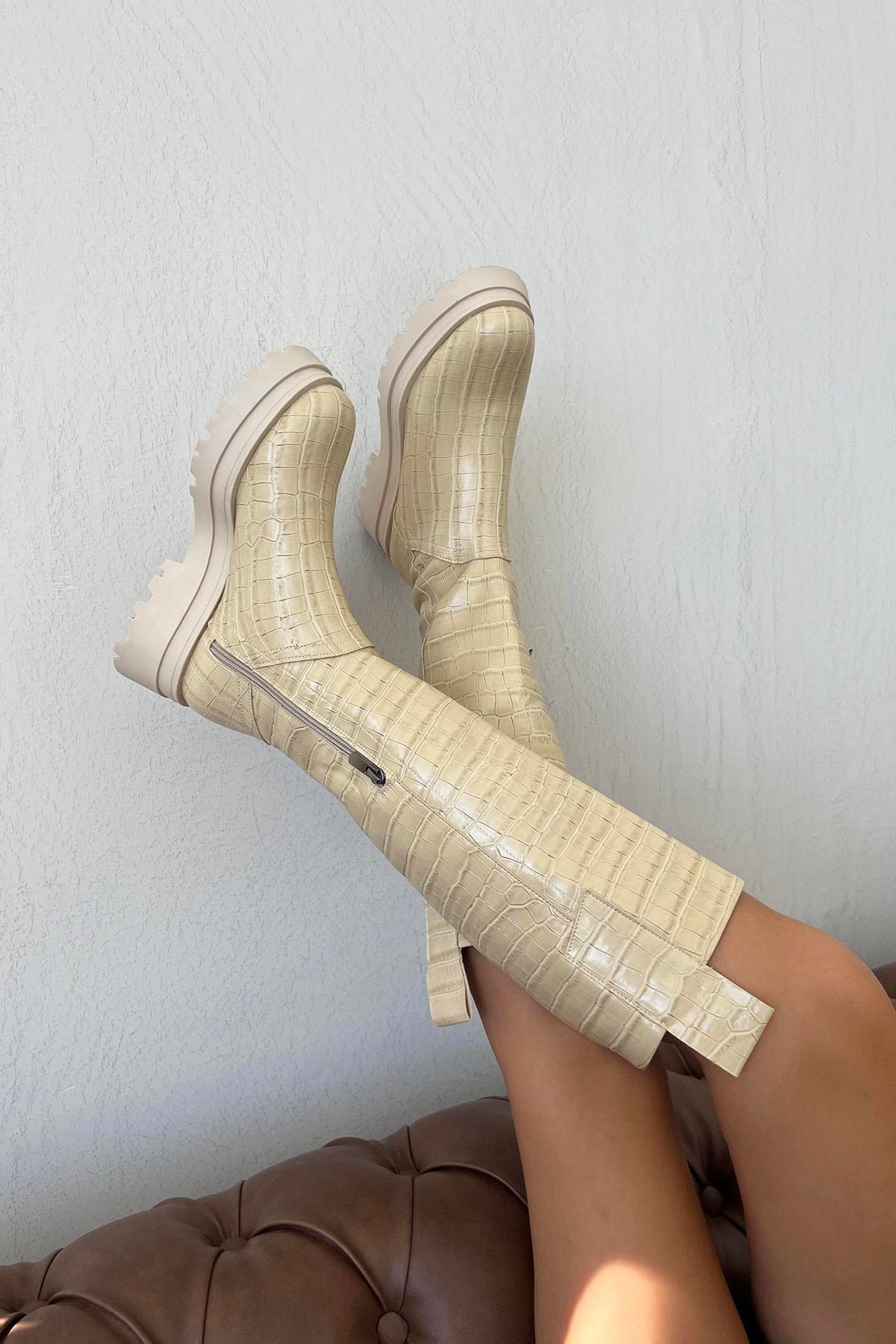 Romee  Kadın  Fermuar Detay  Kroko  Çizme Bej
