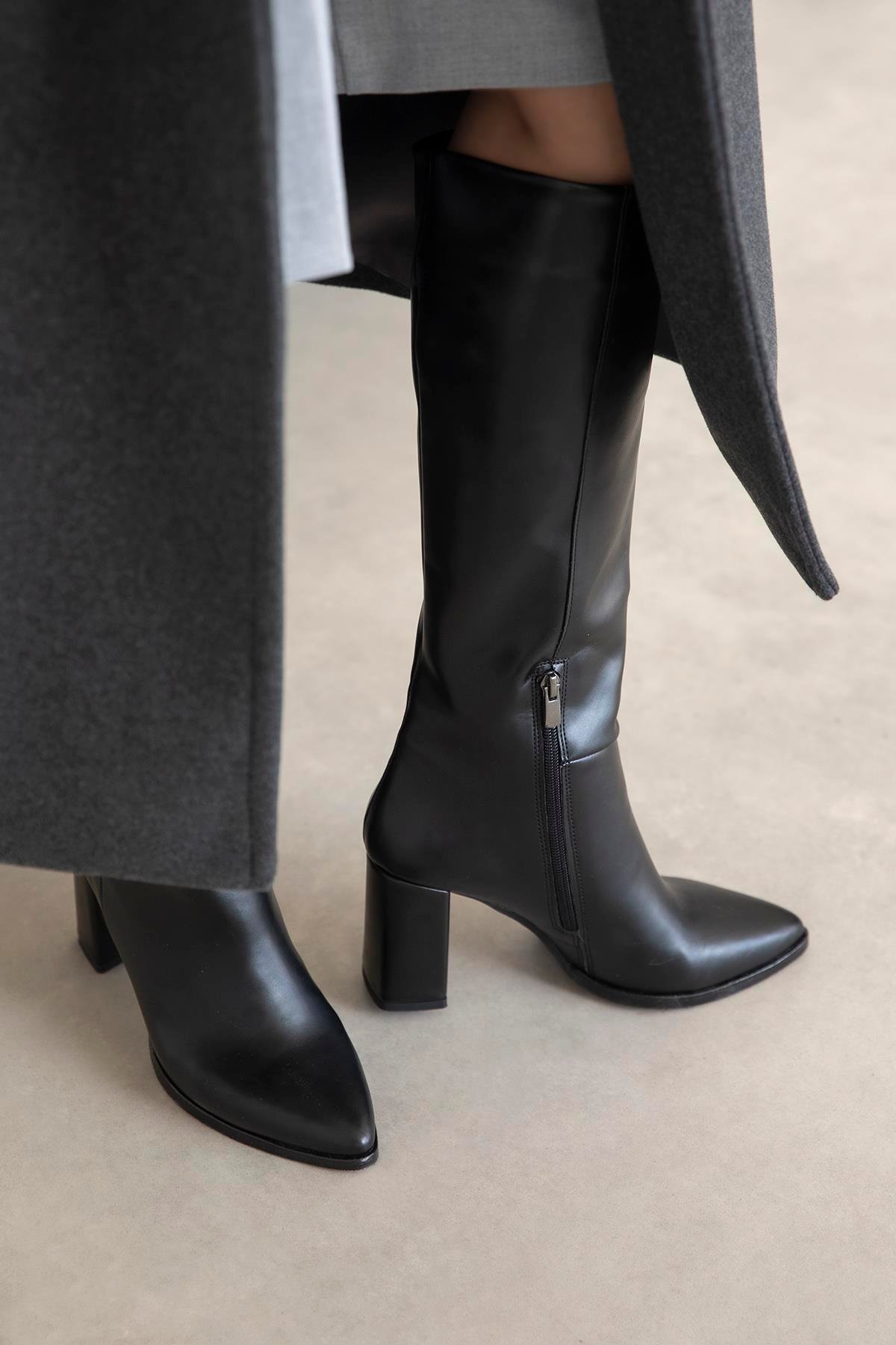Sawyer  Kadın  Sivri  Burun Deri Çizme Siyah