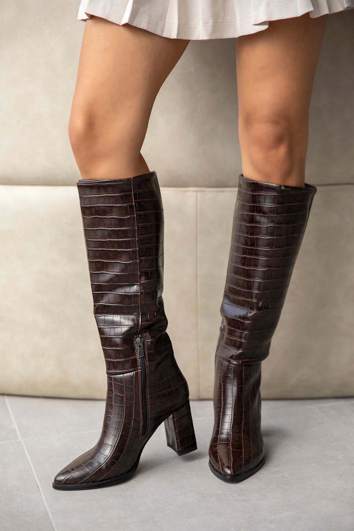 Sawyer  Kadın  Sivri  Burun Kroko Çizme Kahve