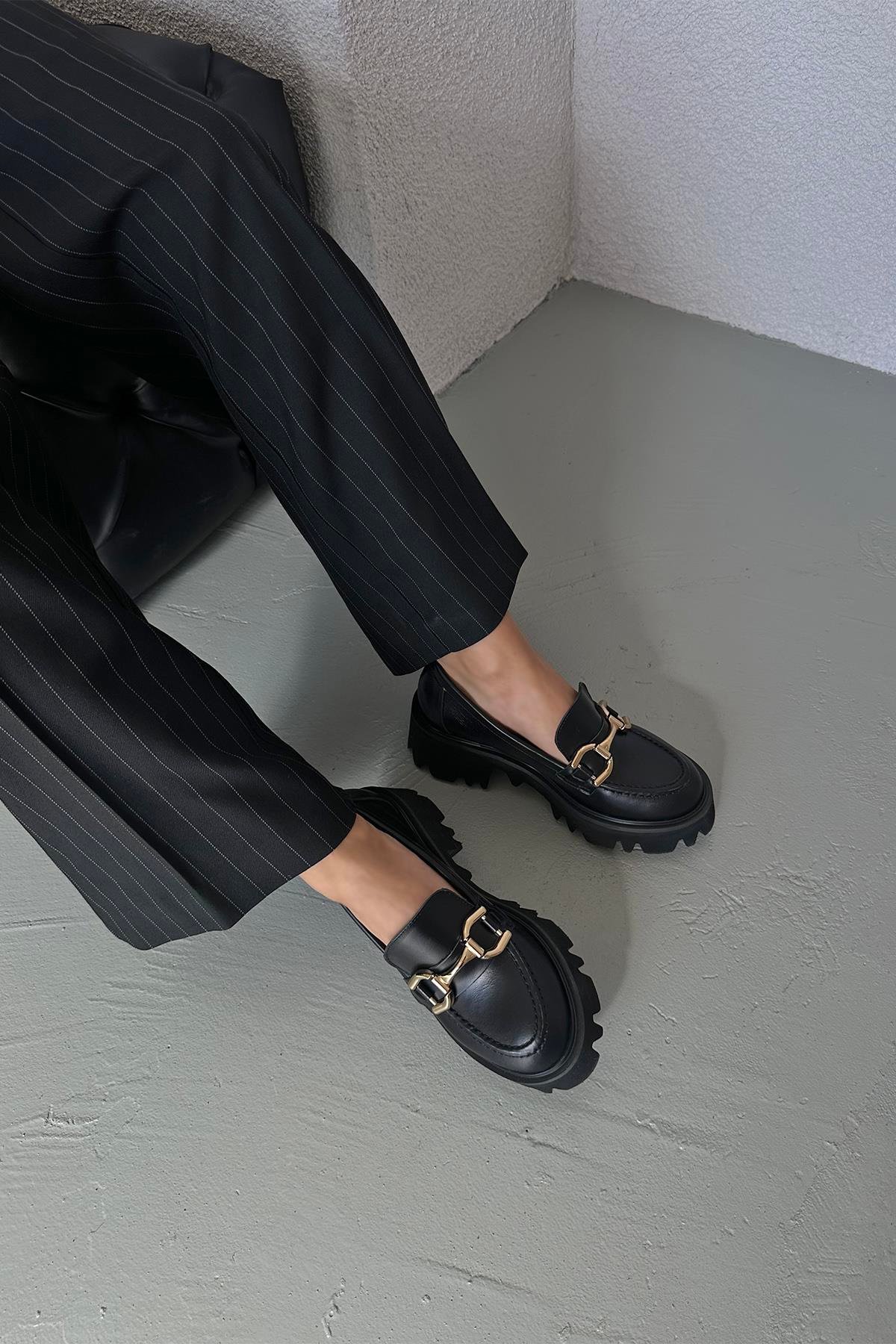 Sellly Kadın İçi Dışı  Hakiki Deri  Makosen Ayakkabı Siyah