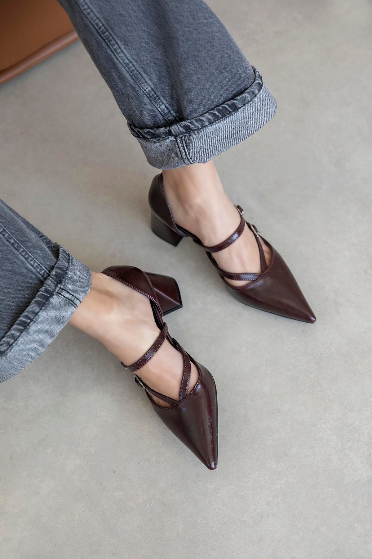 Stana Kadın Kırışık Deri Topuklu Ayakkabı Bordo