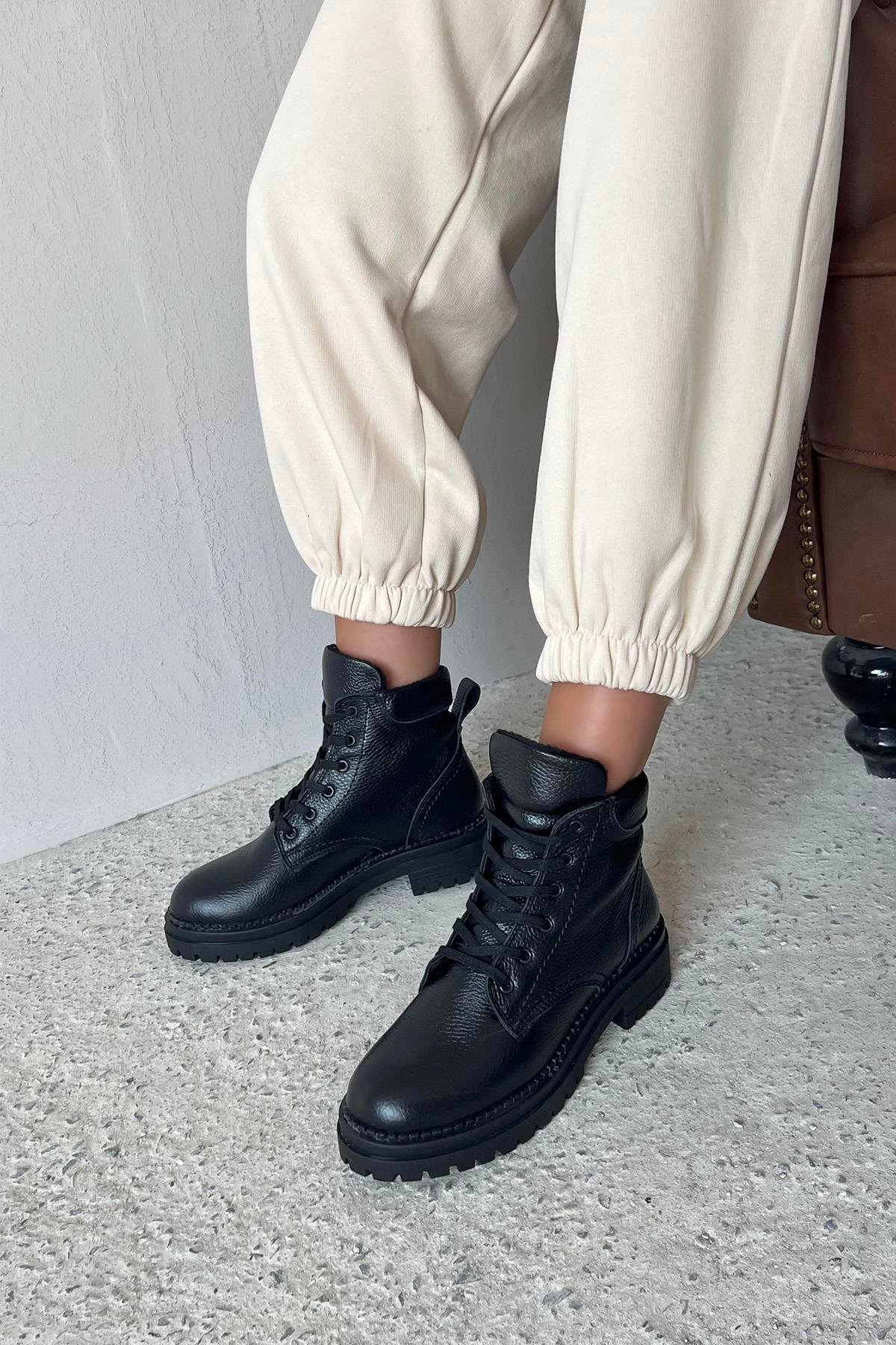 Stones  Kadın Hakiki  Deri Postal  Bot Siyah