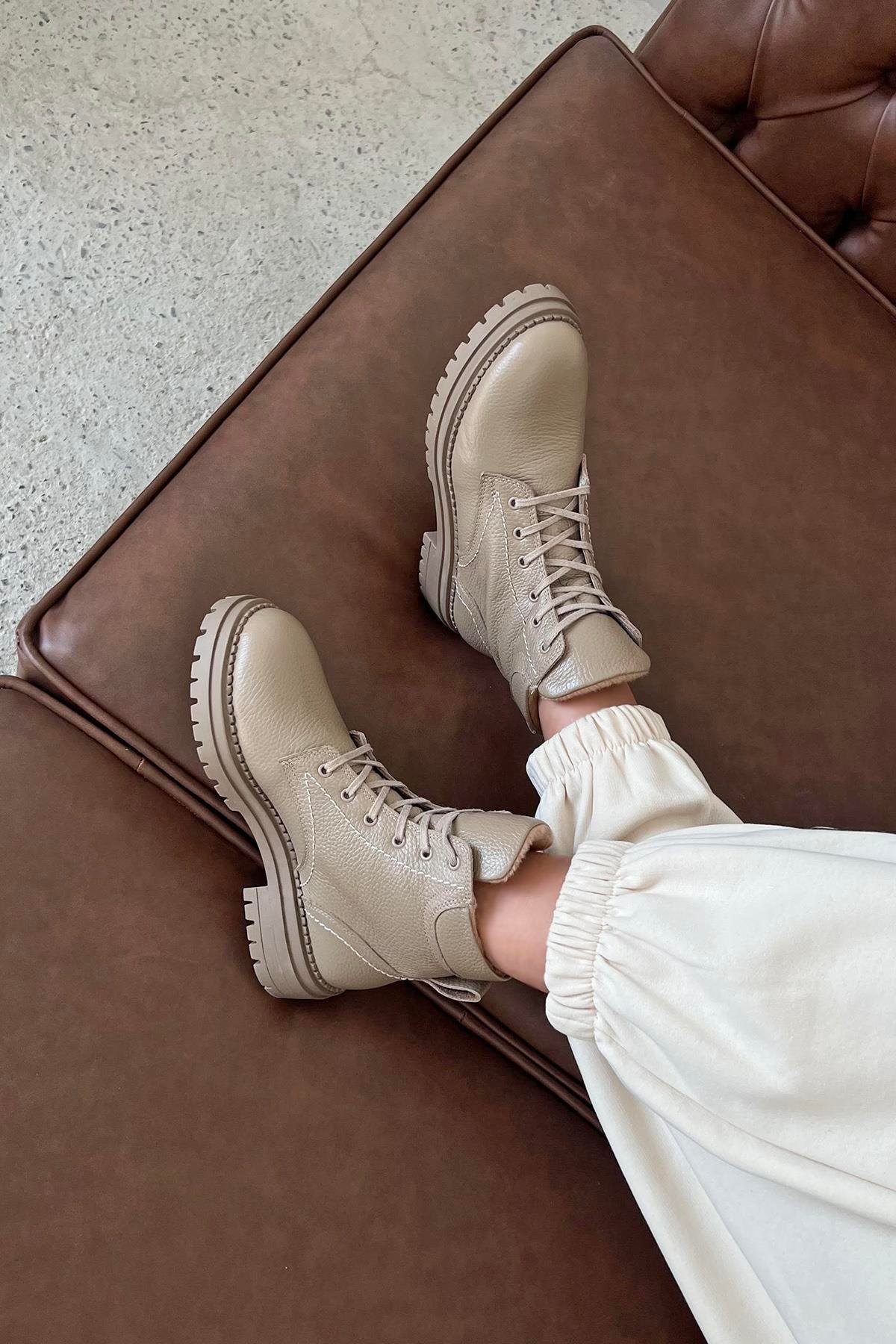 Stones  Kadın Hakiki  Deri Postal  Bot Vizon