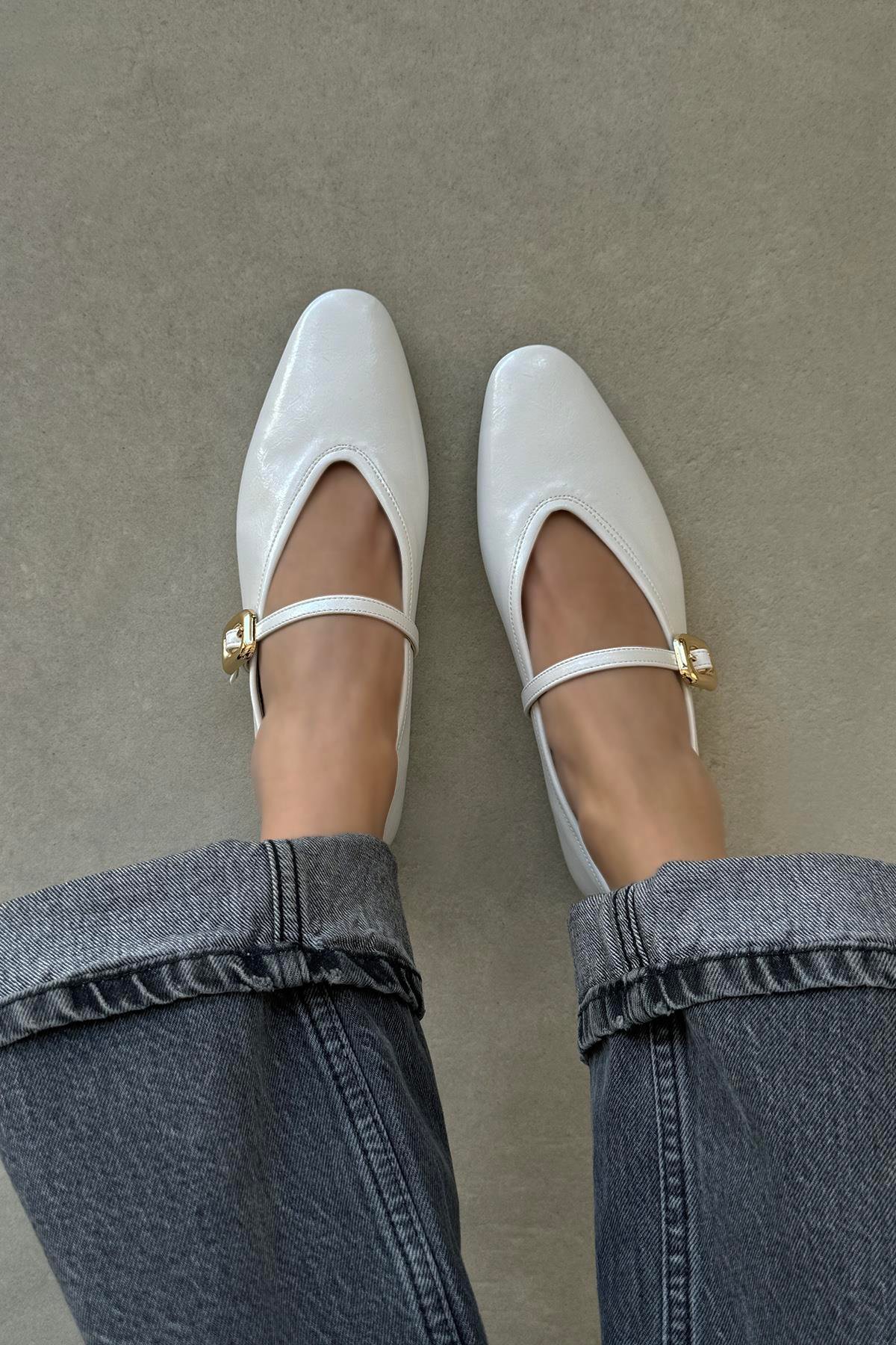 Stony Kadın Kırışık Deri Babet Beyaz