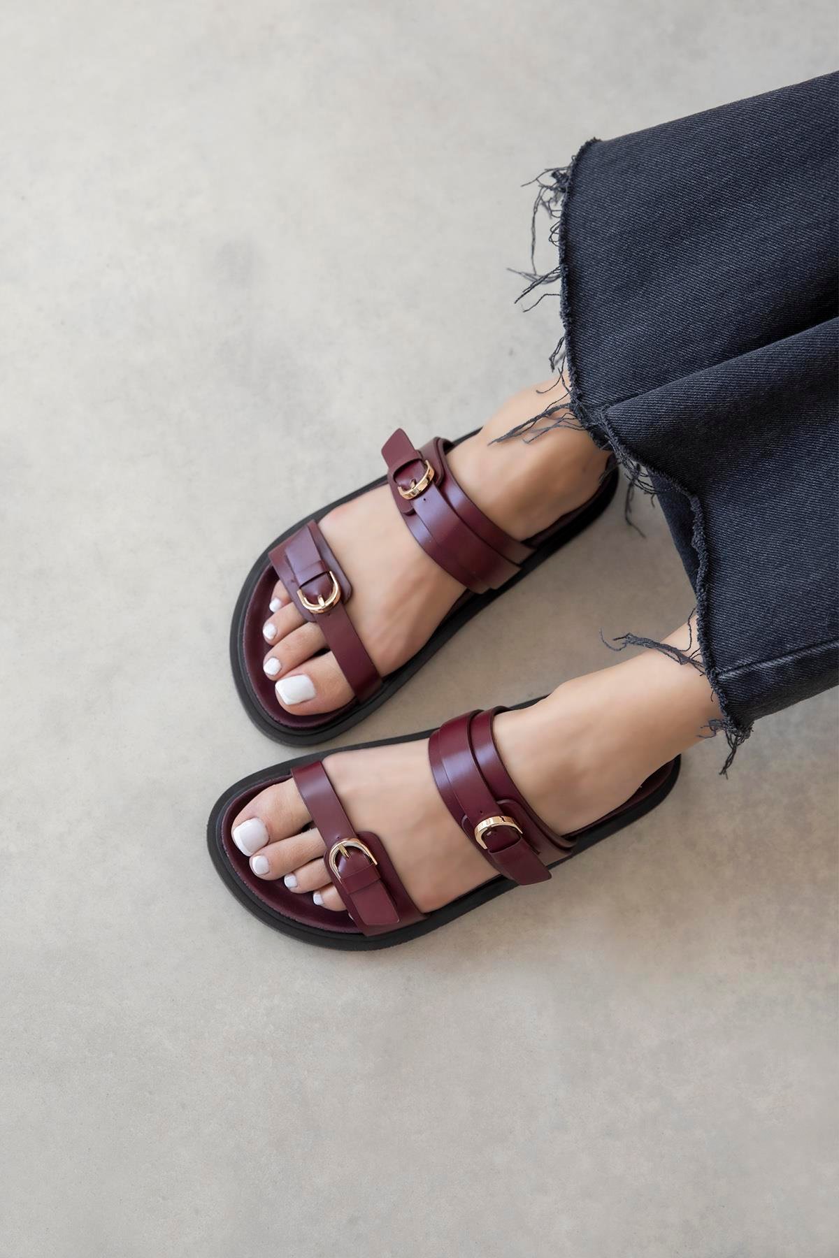 Sunday  Kadın  Toka  Detay  Günlük  Konfor Terlik Açık Bordo