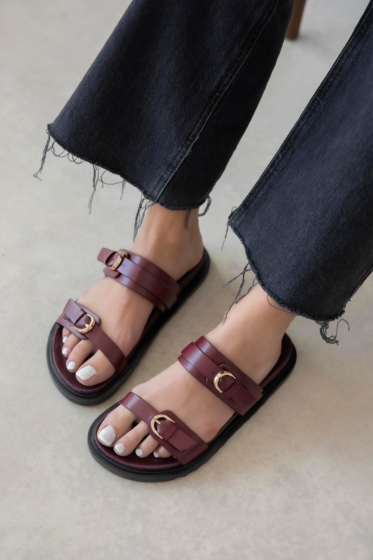 Sunday  Kadın  Toka  Detay  Günlük  Konfor Terlik Açık Bordo