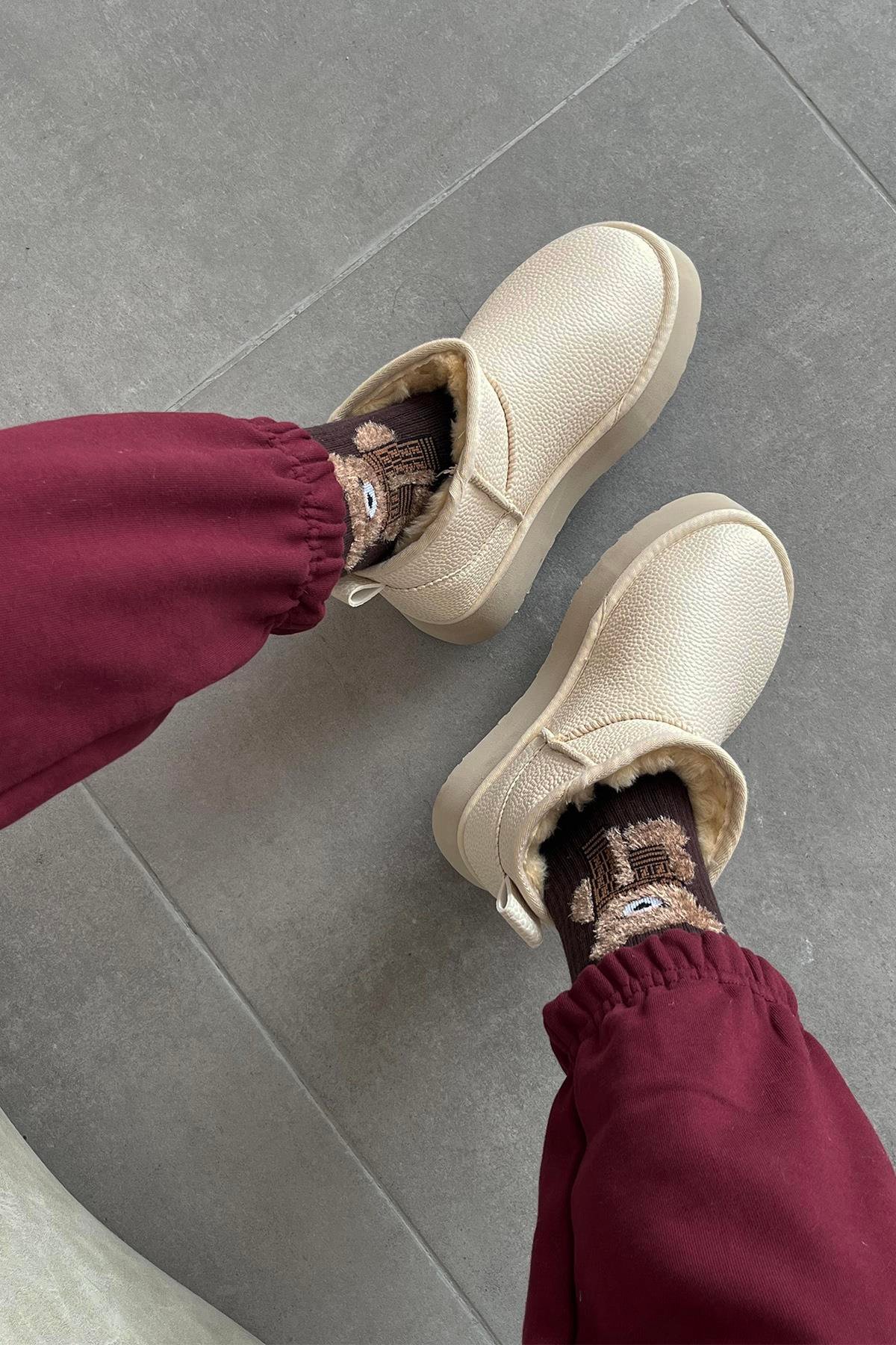 Tommo Kadın  İçi Tüylü Kalın Taban  Deri  Yarım  Bot Bej