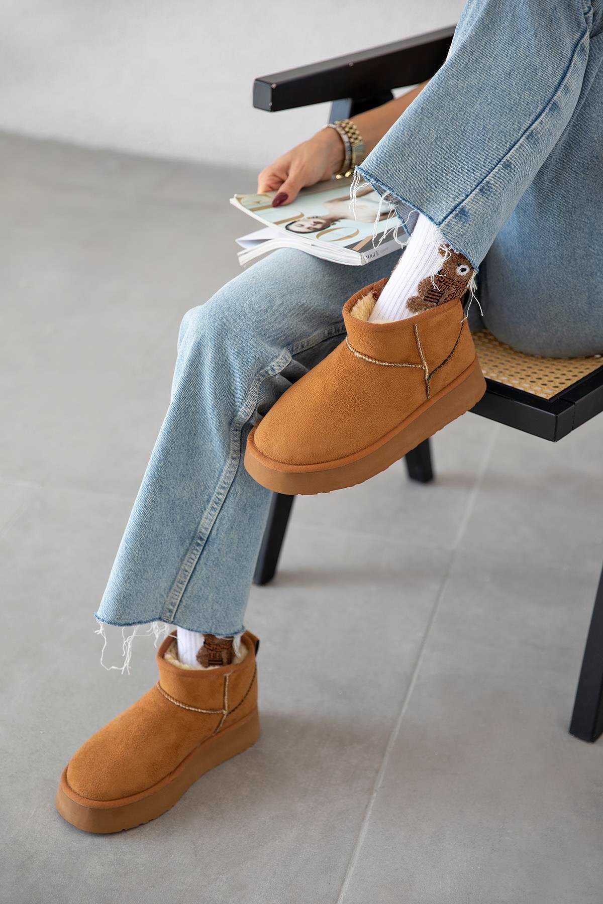 Tommo Kadın  İçi Tüylü Kalın Taban  Süet Yarım  Bot Taba